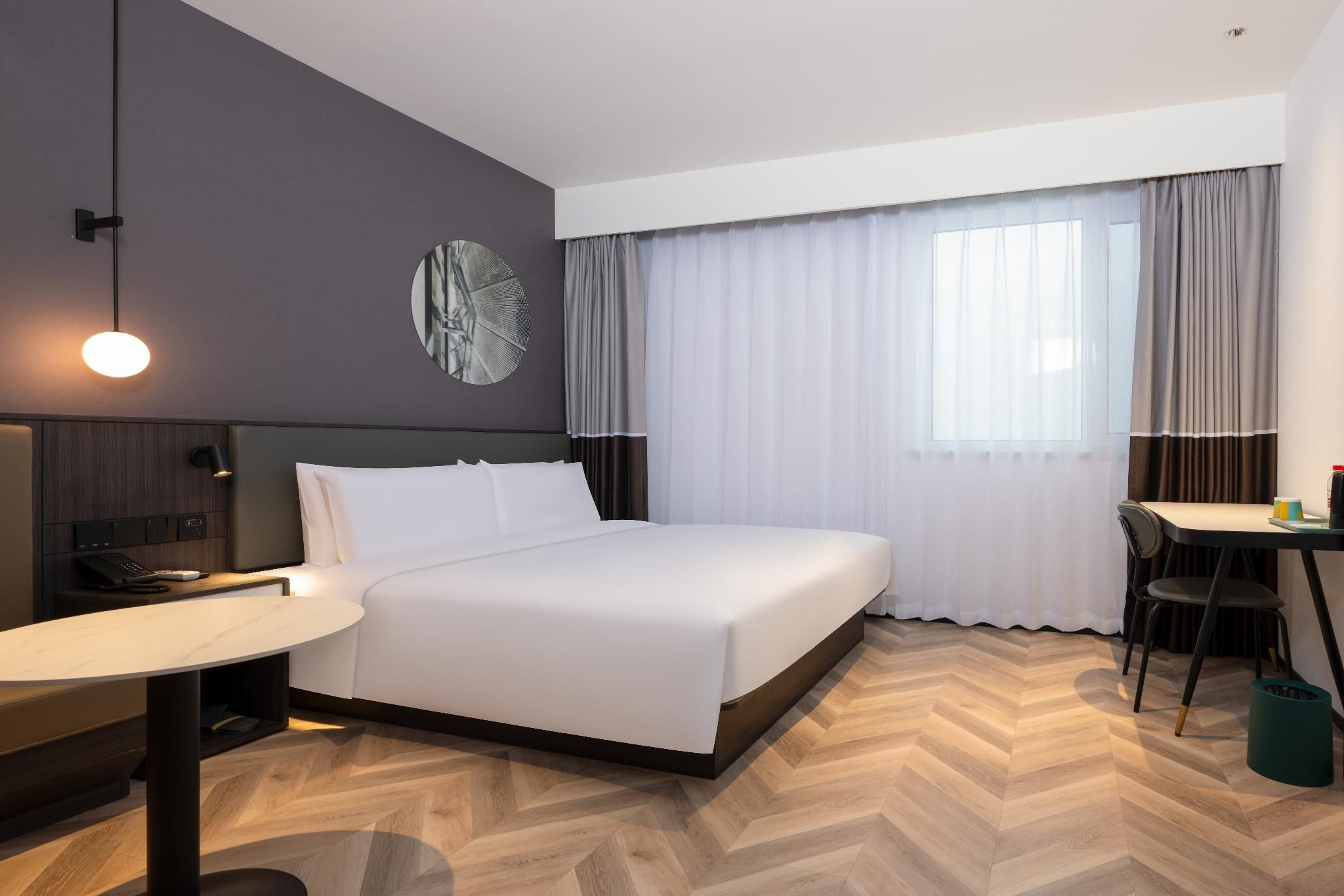 Huazhu - Business Bed Room