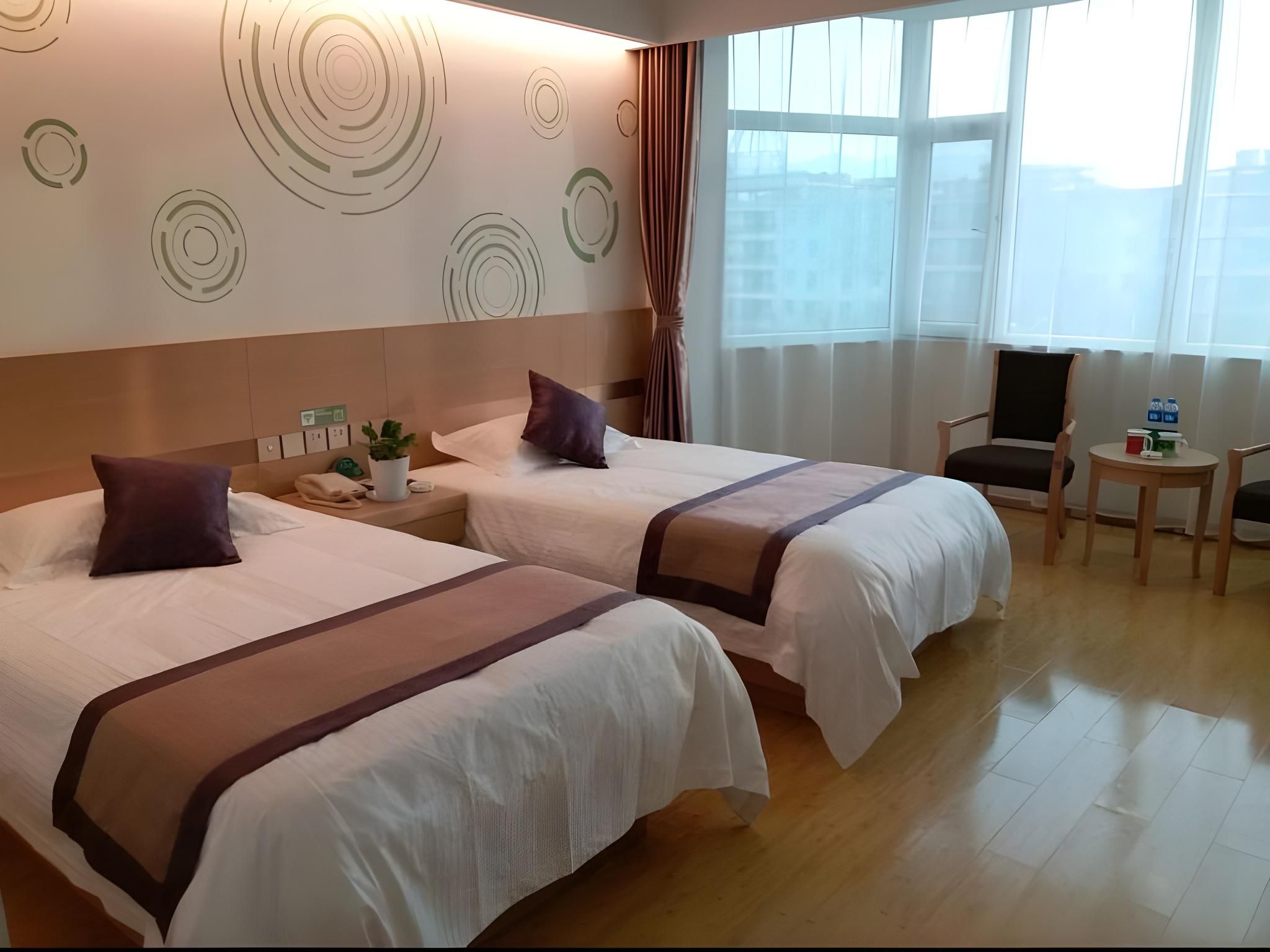 Twin Bussiness Room