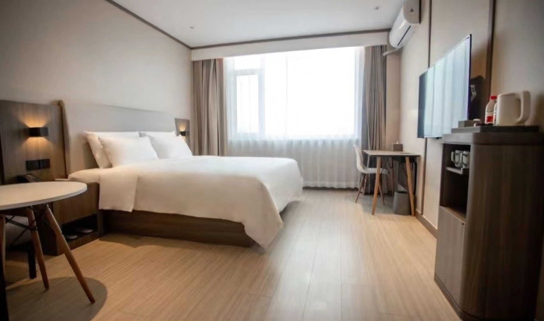 Huazhu - Superior BedRoom