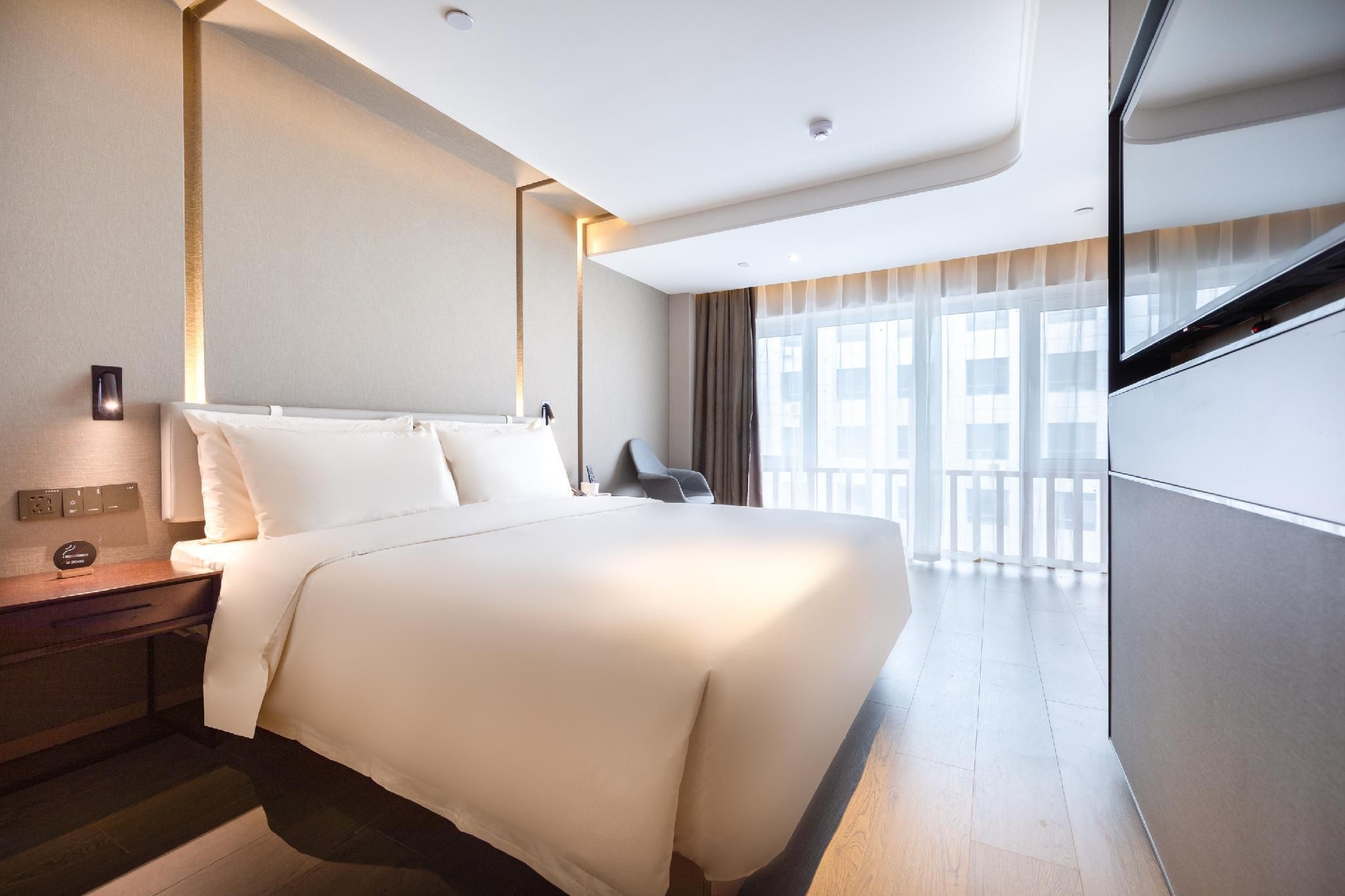 Atour - JIMU Loft Suite