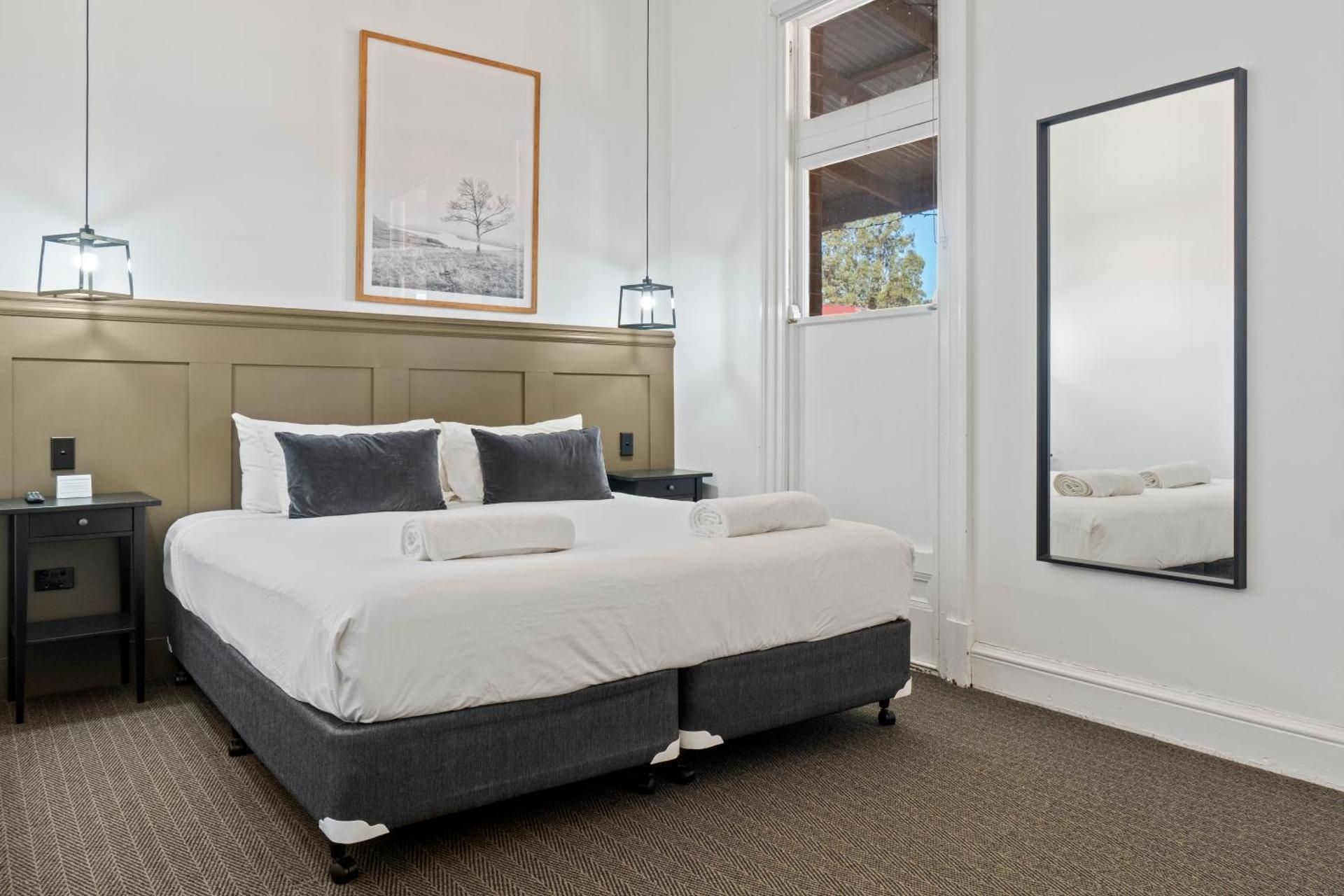 Superior King Room