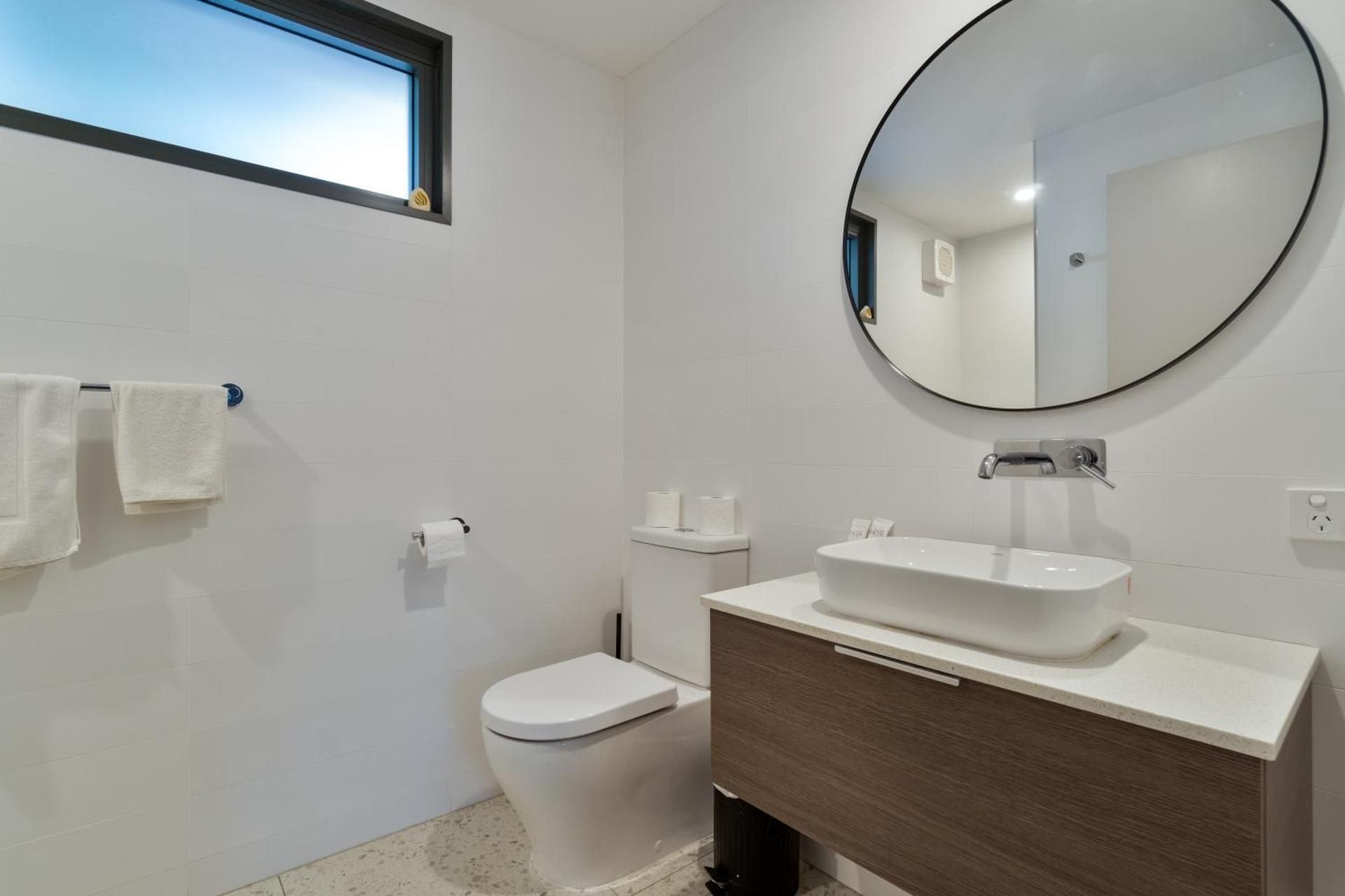 Superior King Suite