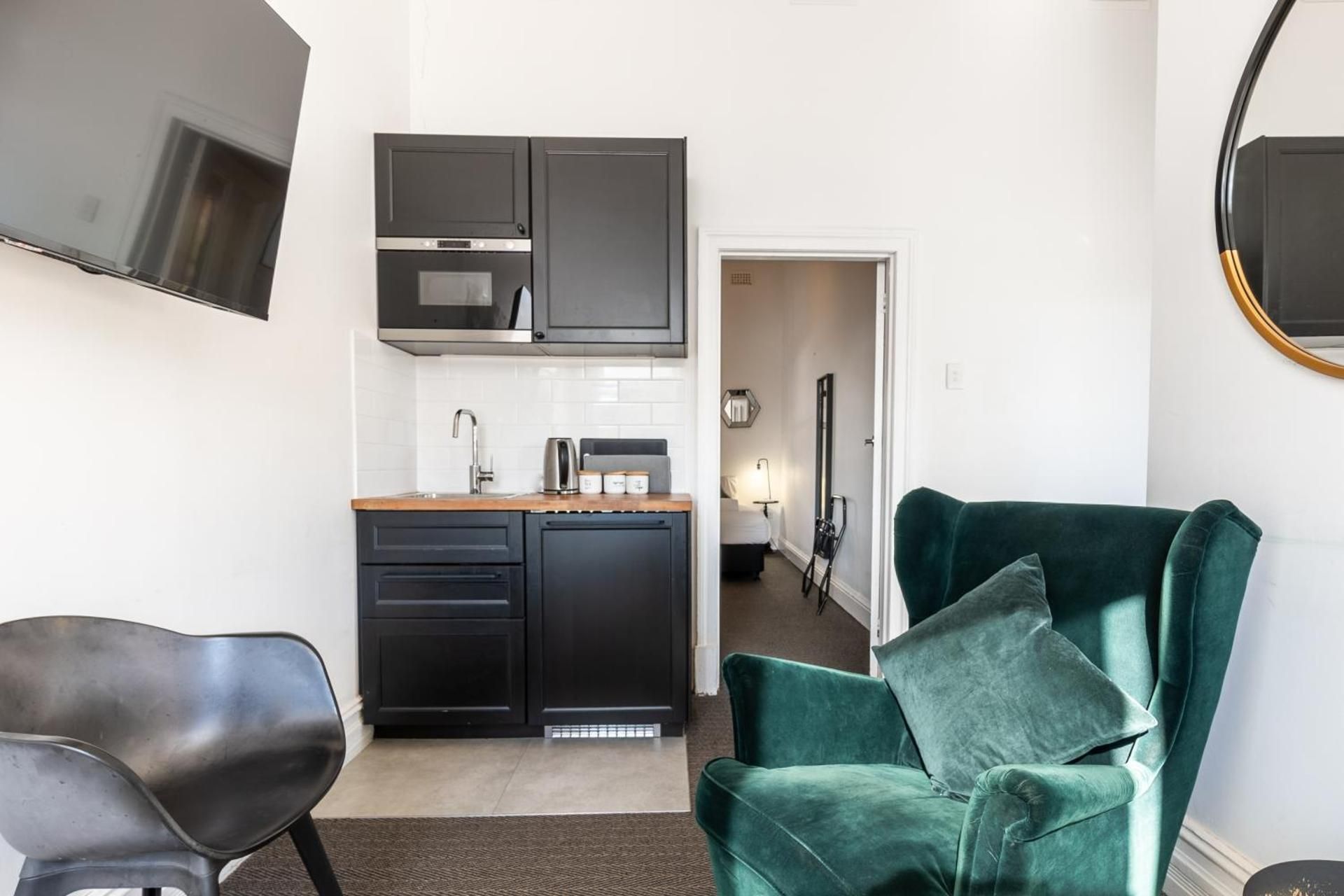 Standard Double Suite
