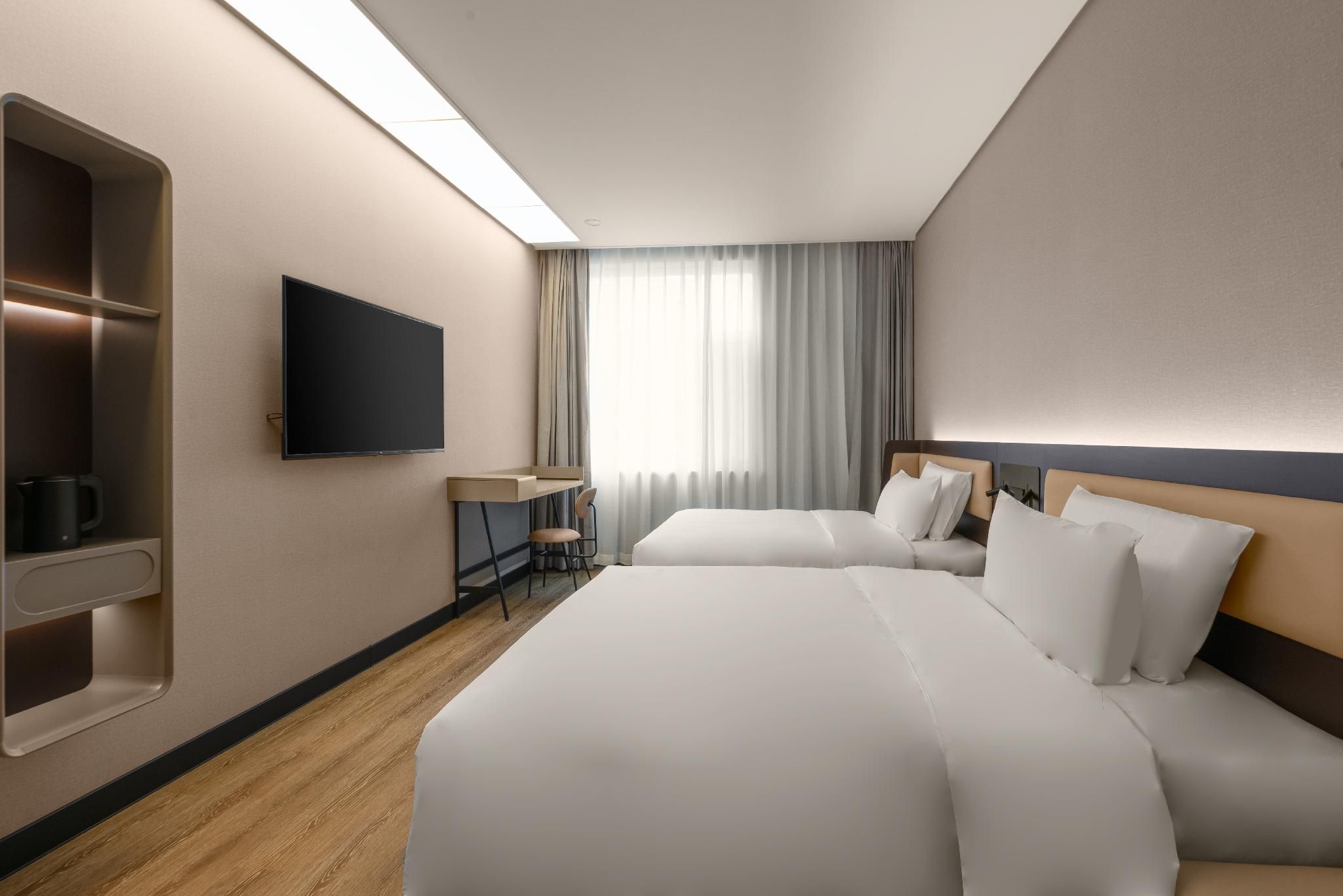 Twin Business Room