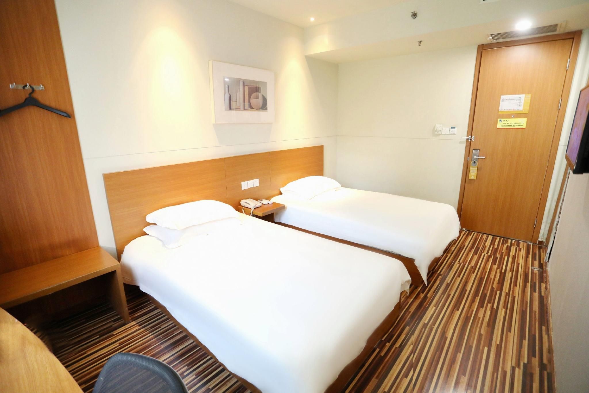 Twin Bed Standard Room