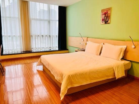 WH - Traditional Bed Room