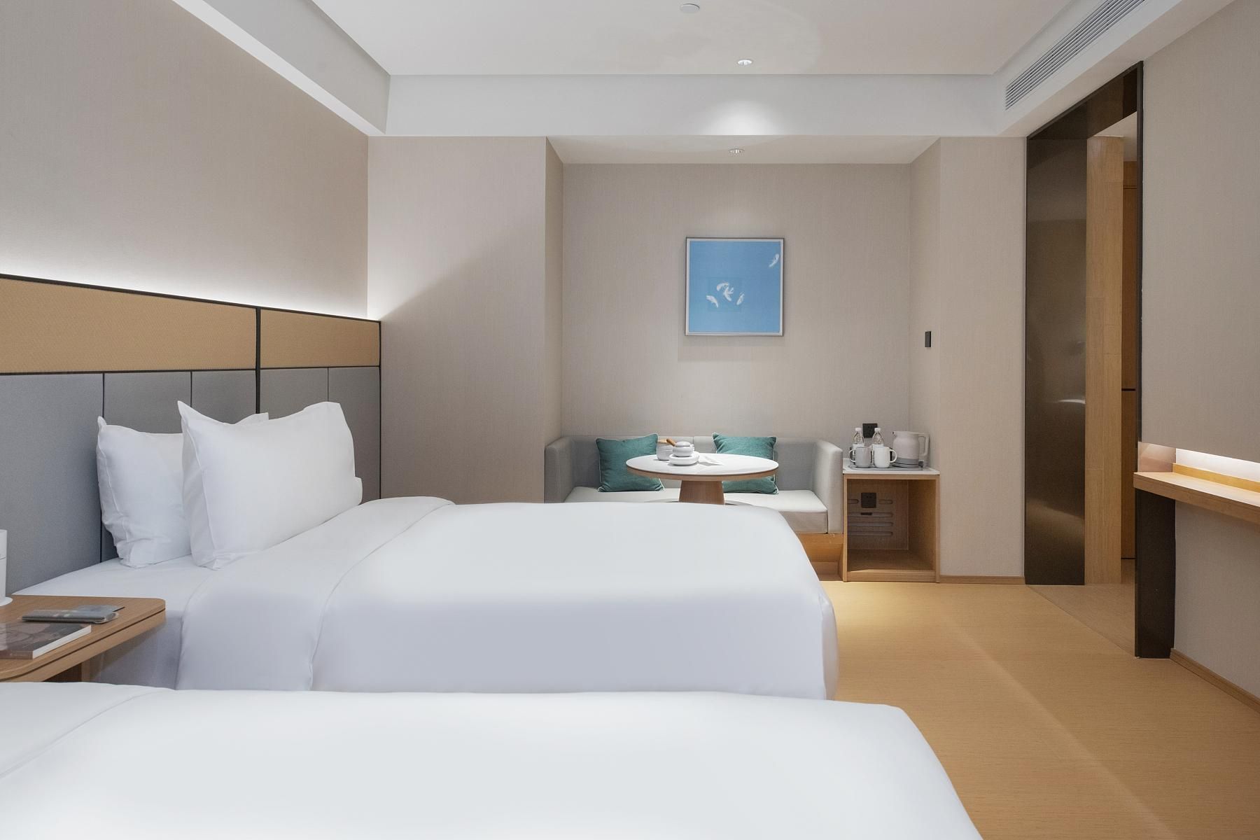 Huazhu - Business Twin Room