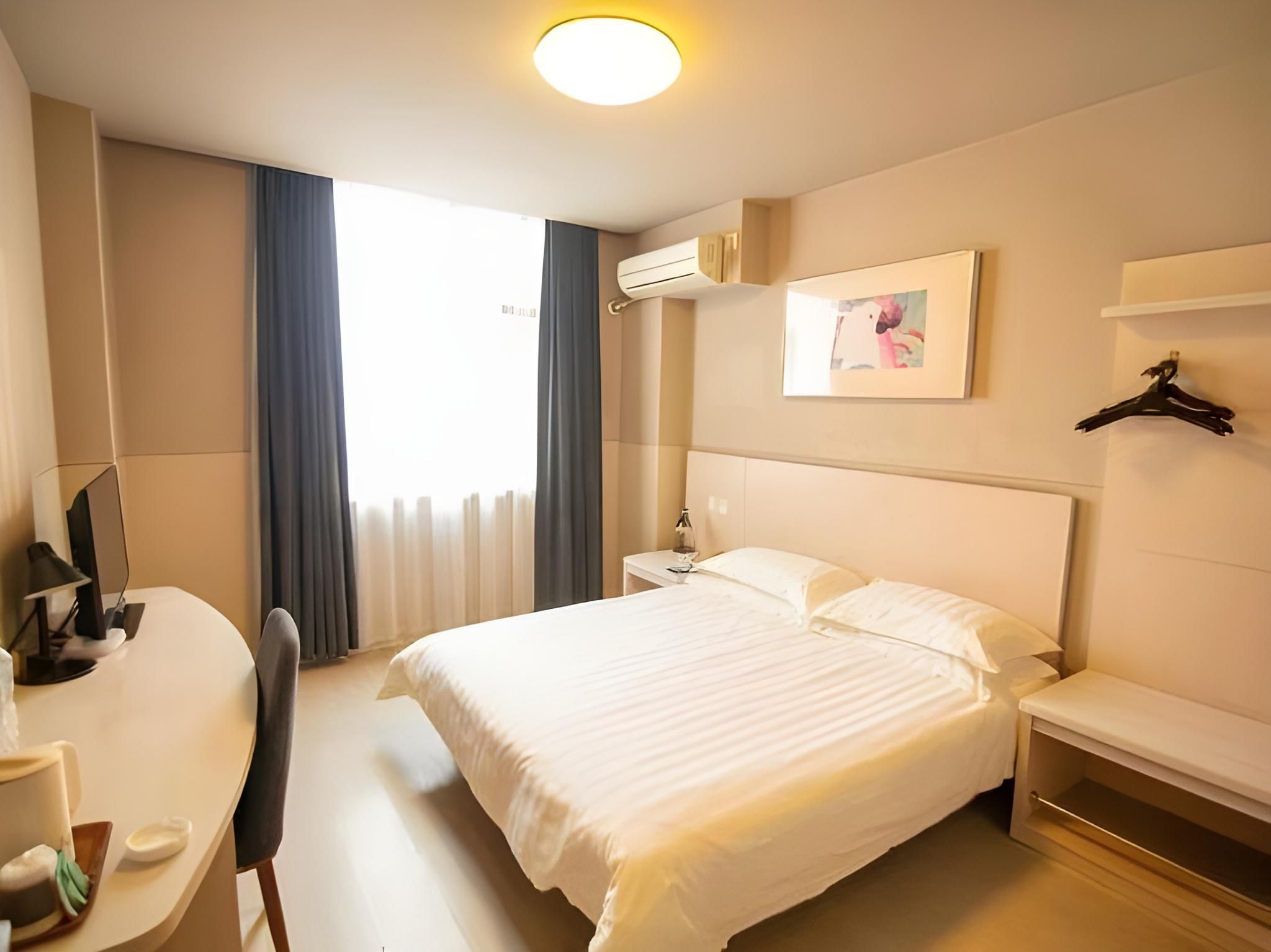 WH - Standard Room