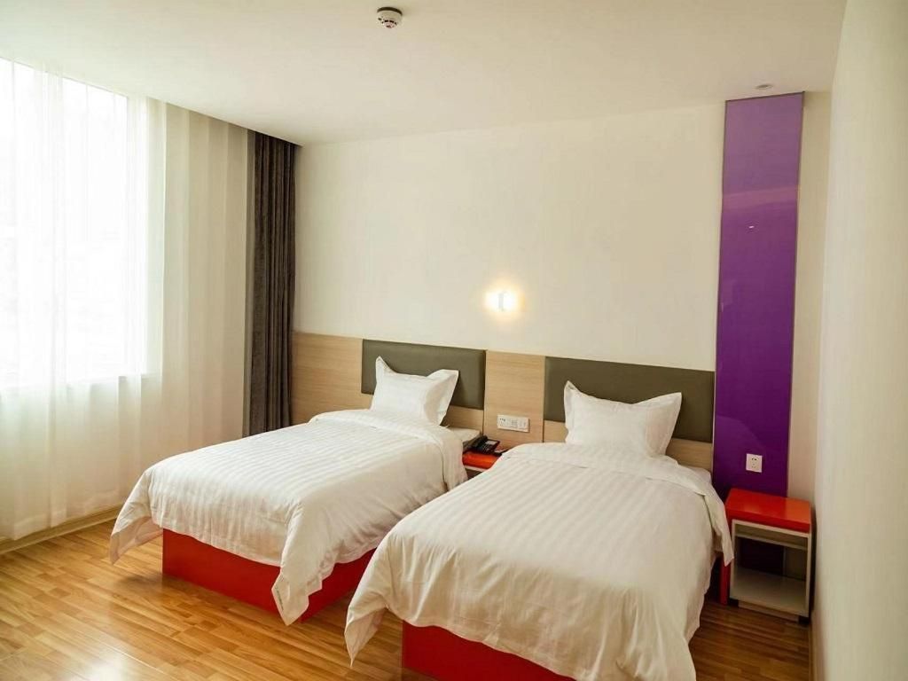 Business Twin Room