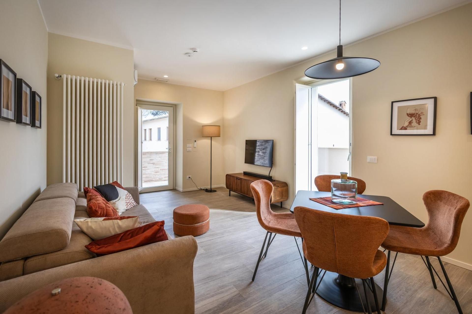 Deluxe Suite with Spa Bath