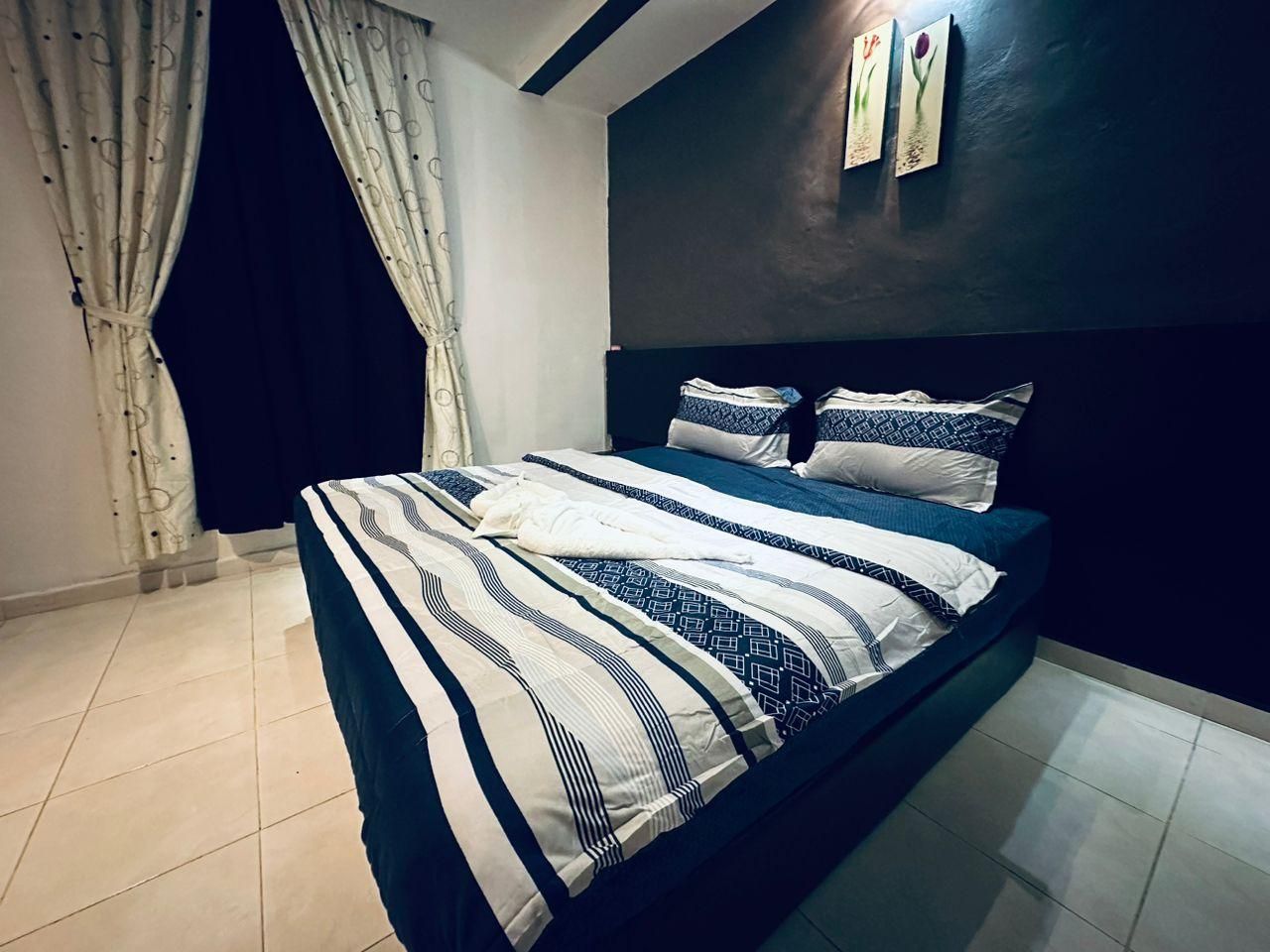 Kuu Inn Motel Deluxe Room with 1 King Bed 2