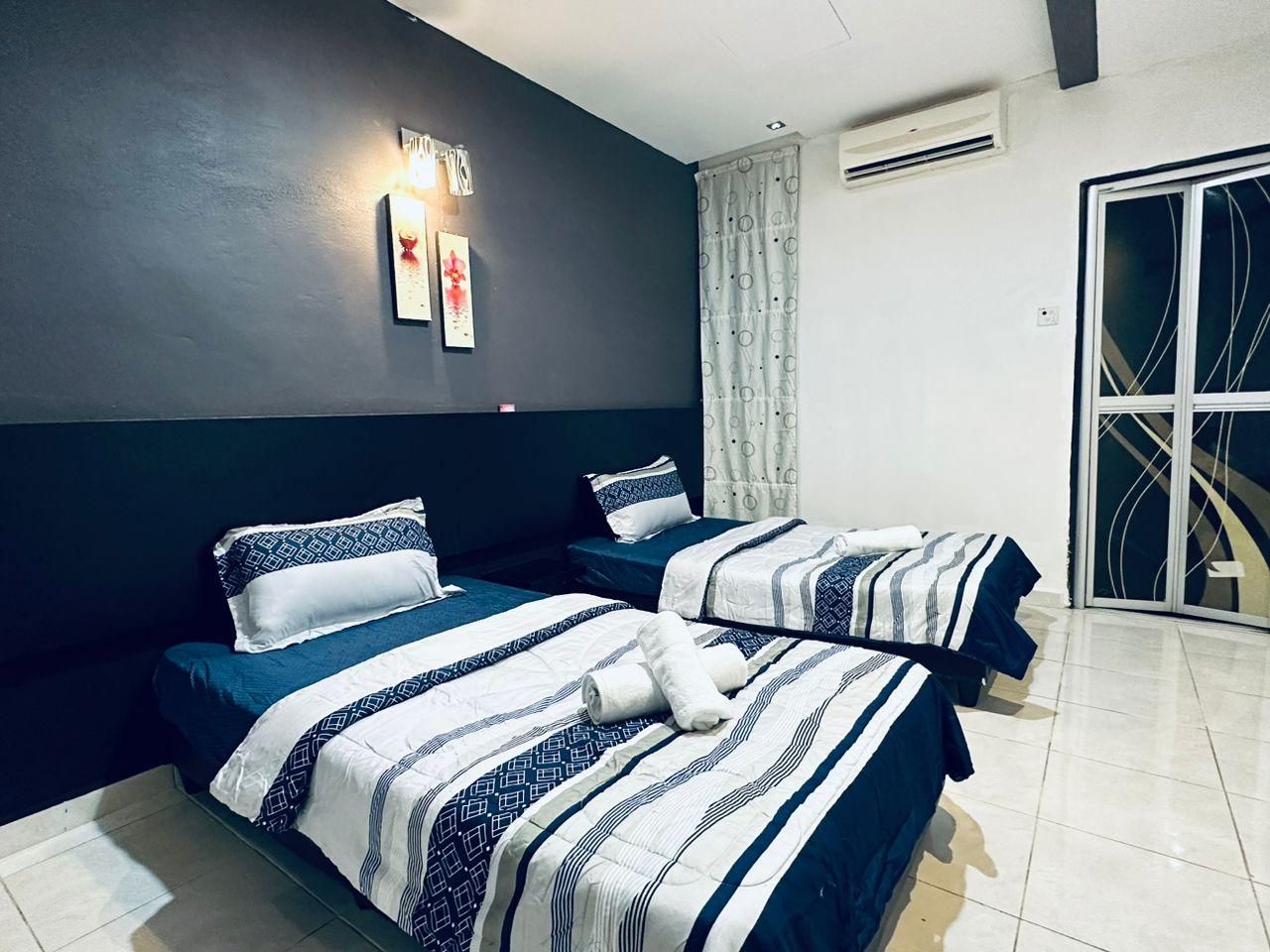 Kuu Inn Motel Standard Double Room - Non-Smoking, Newly Renovated