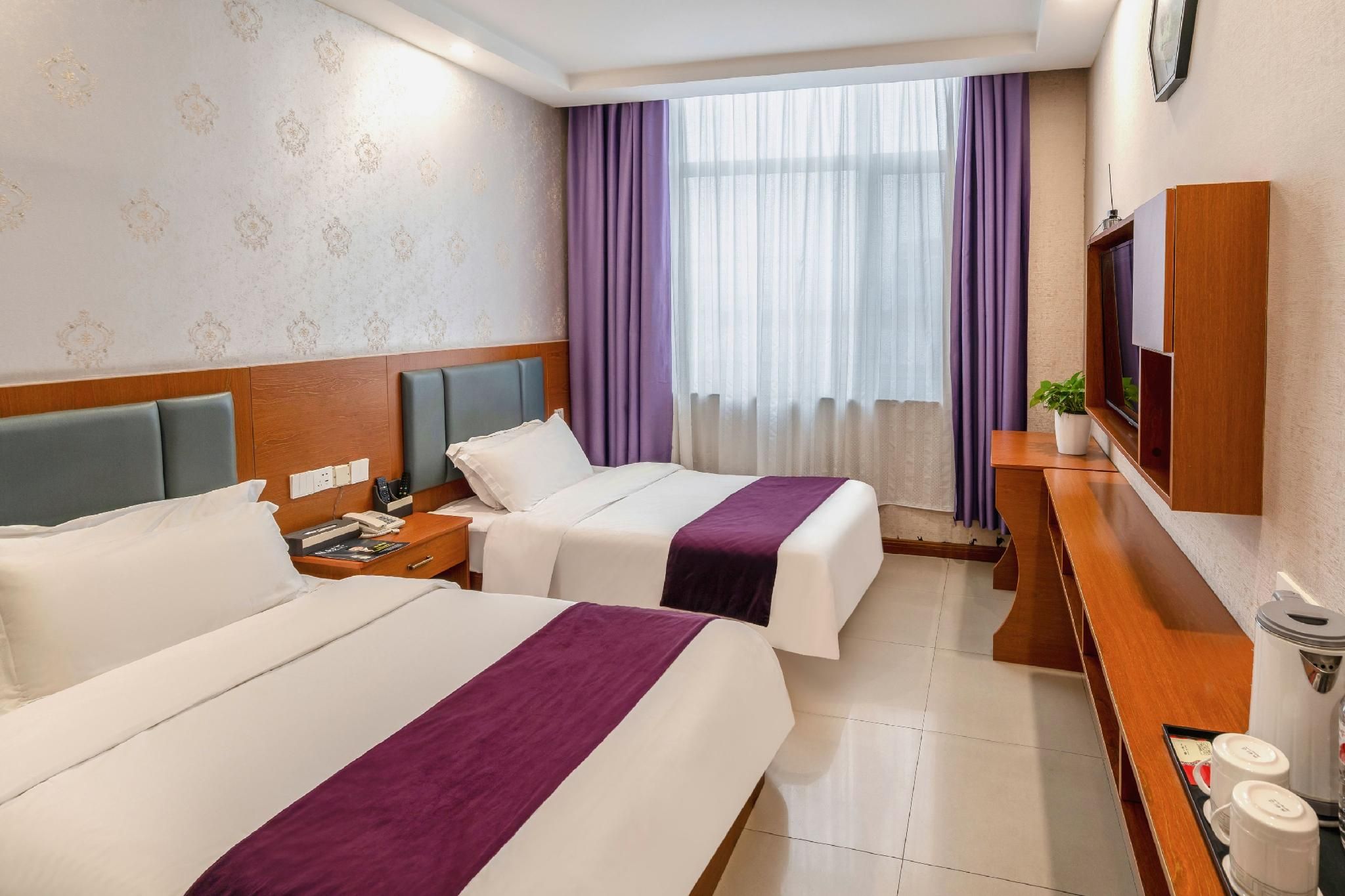 Twin Bussiness Room