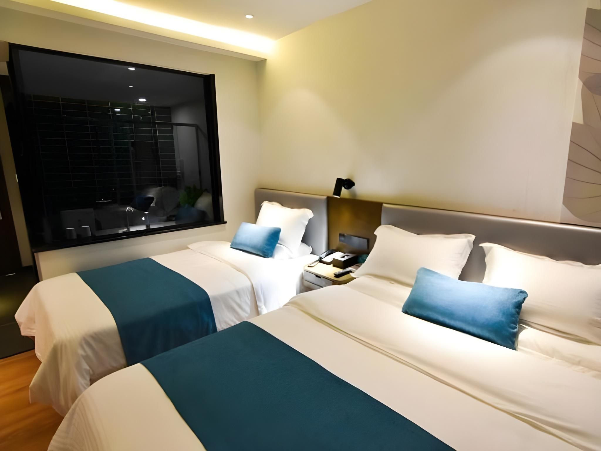 GreenTree Inn Rizhao Lanshan Bus Station Family Room 2