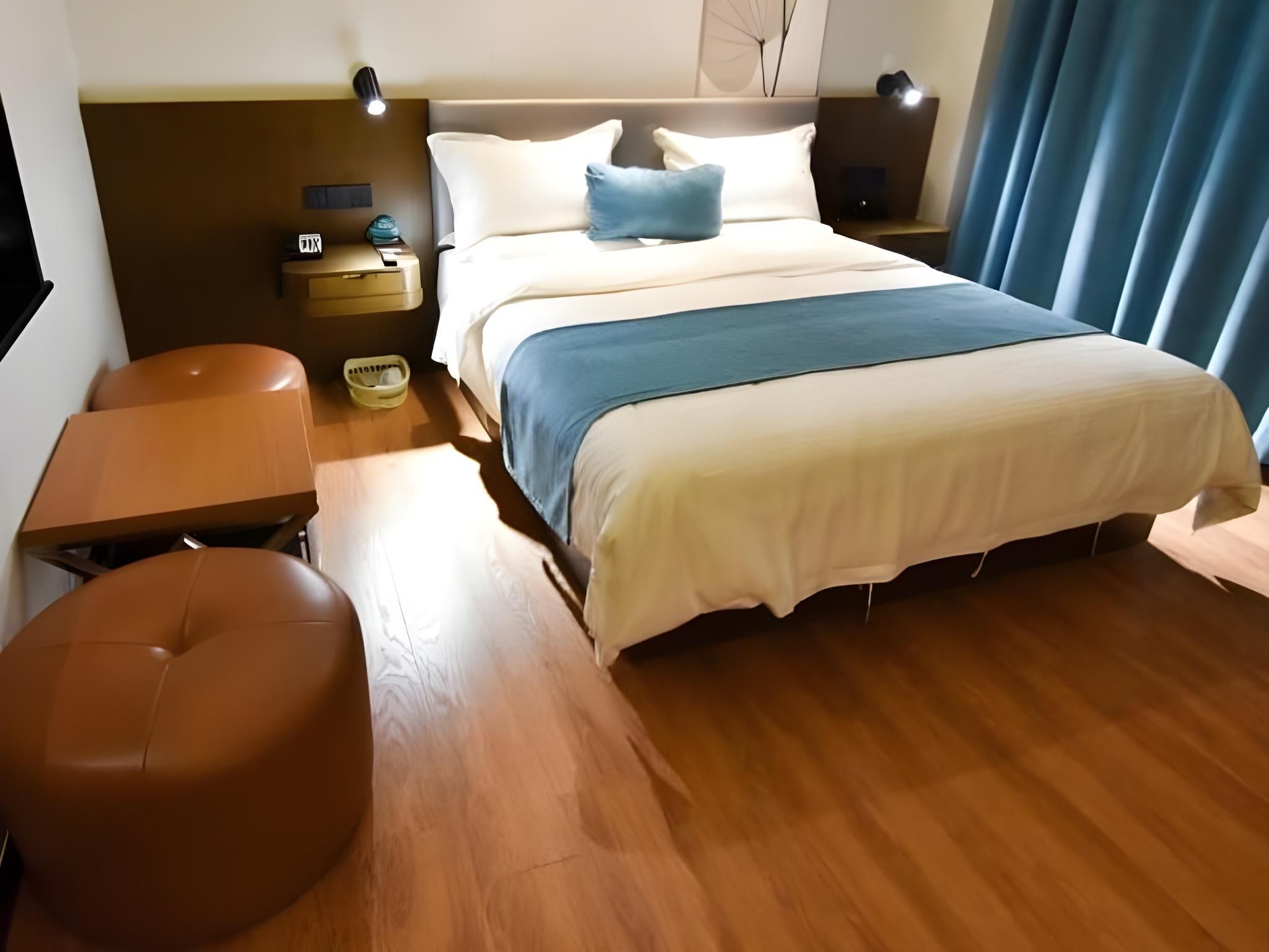 GreenTree Inn Rizhao Lanshan Bus Station Superior 1 Queen 3