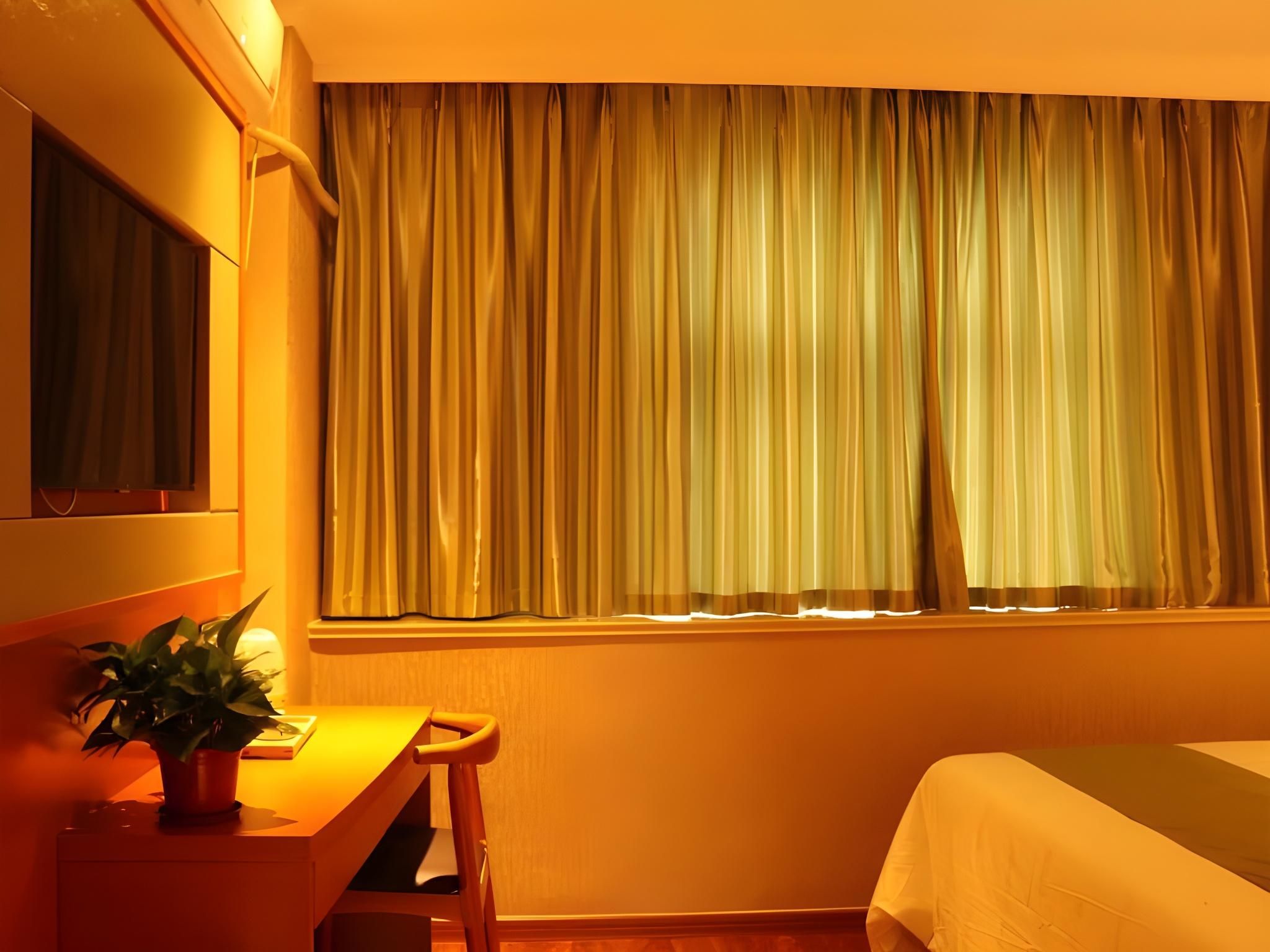 GTI - Fashion 1 Bed Room