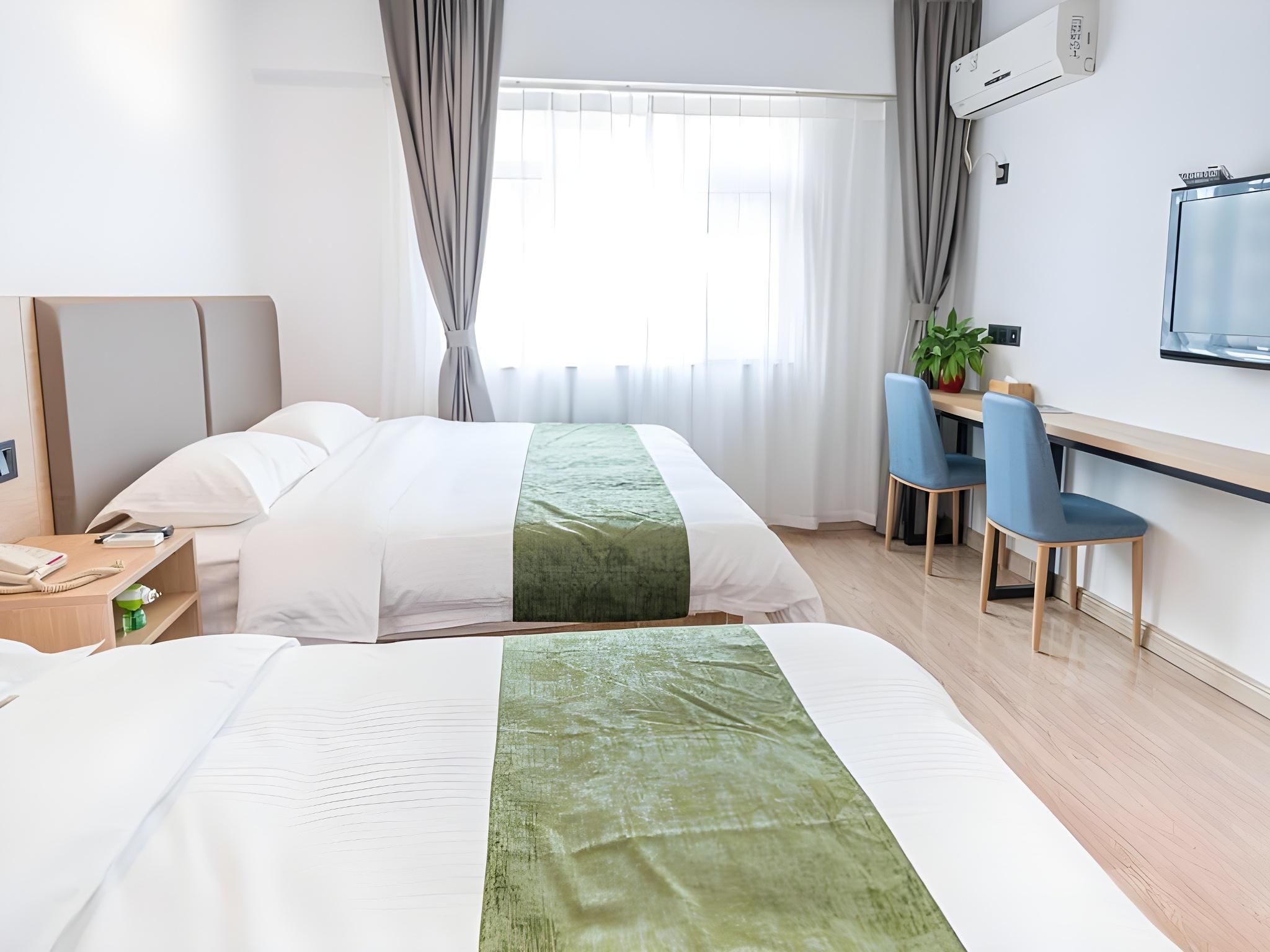 Twin Deluxe Room