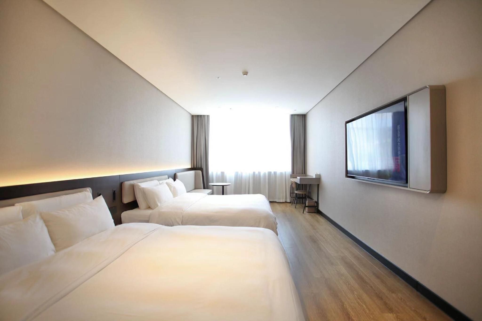 Deluxe Family Room, Guest room
