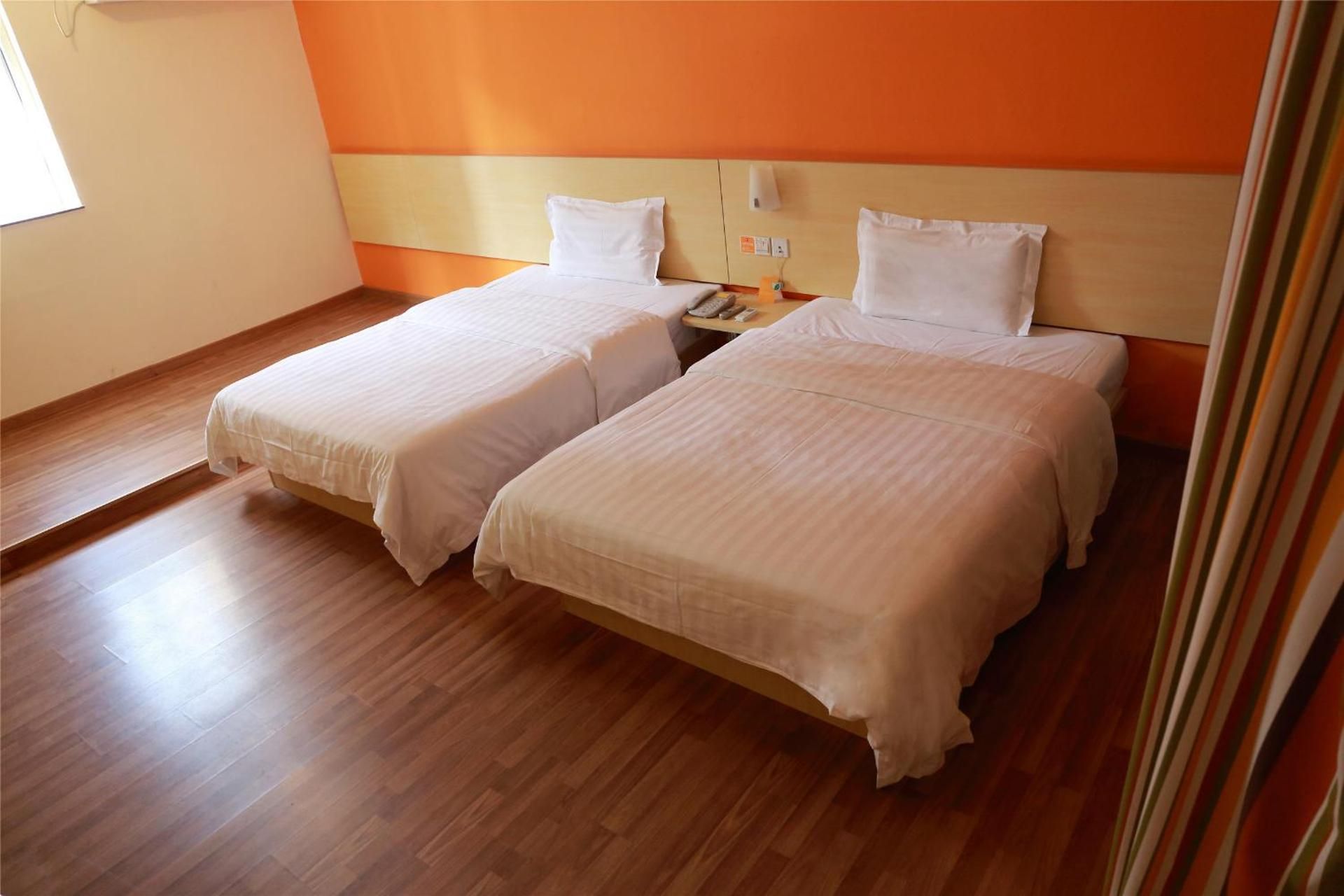 Special offer Twin Room