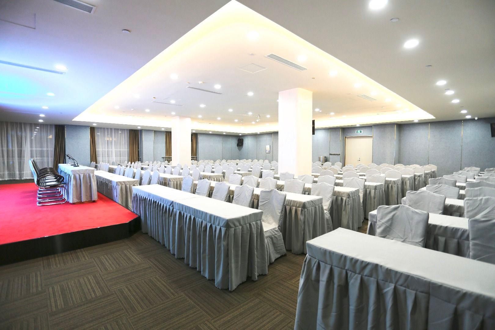 meeting room / ballrooms