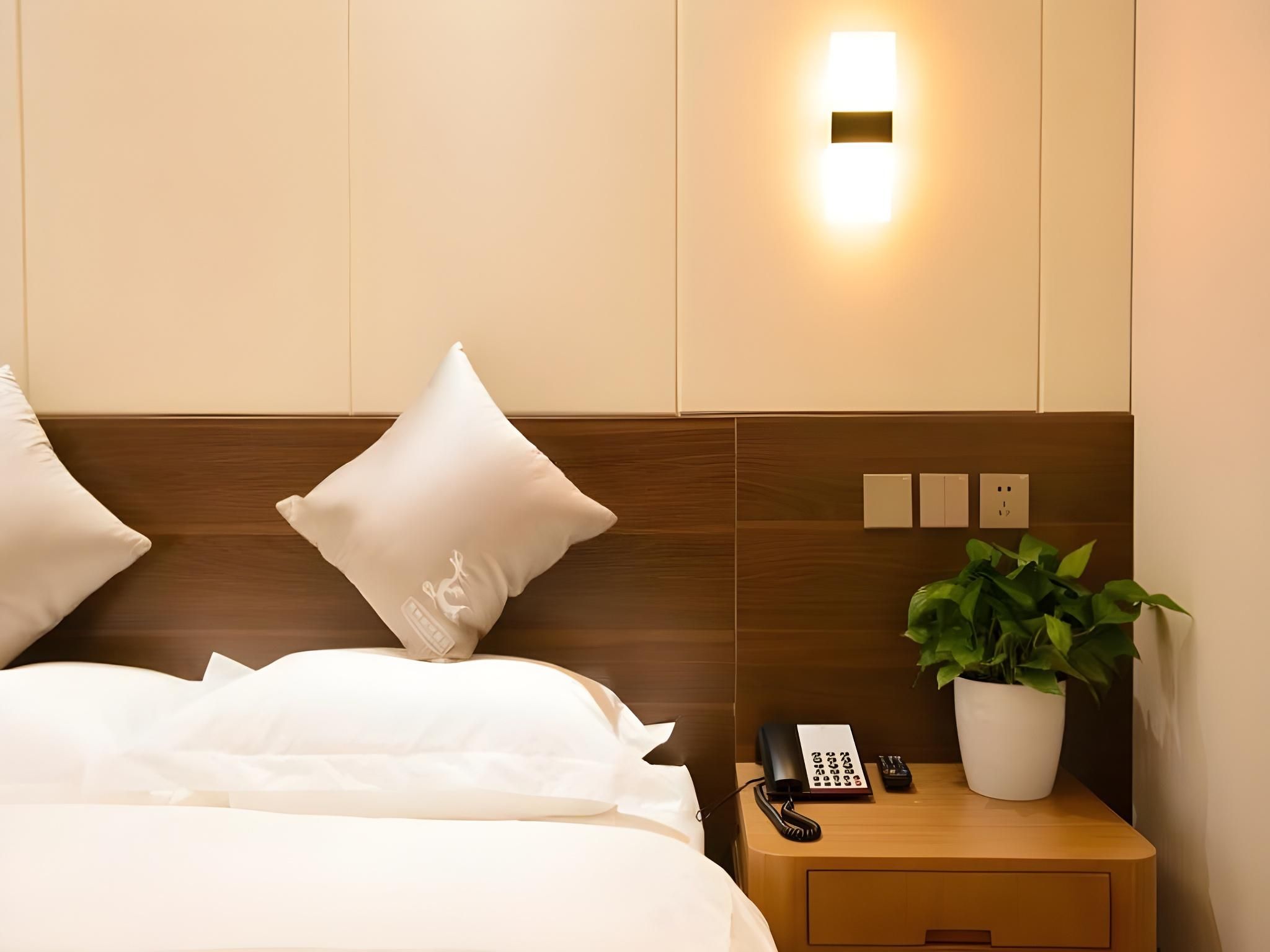 GTI - Oriental Twin Bed Room