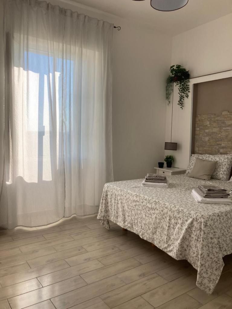 Double Room with Private External Bathroom