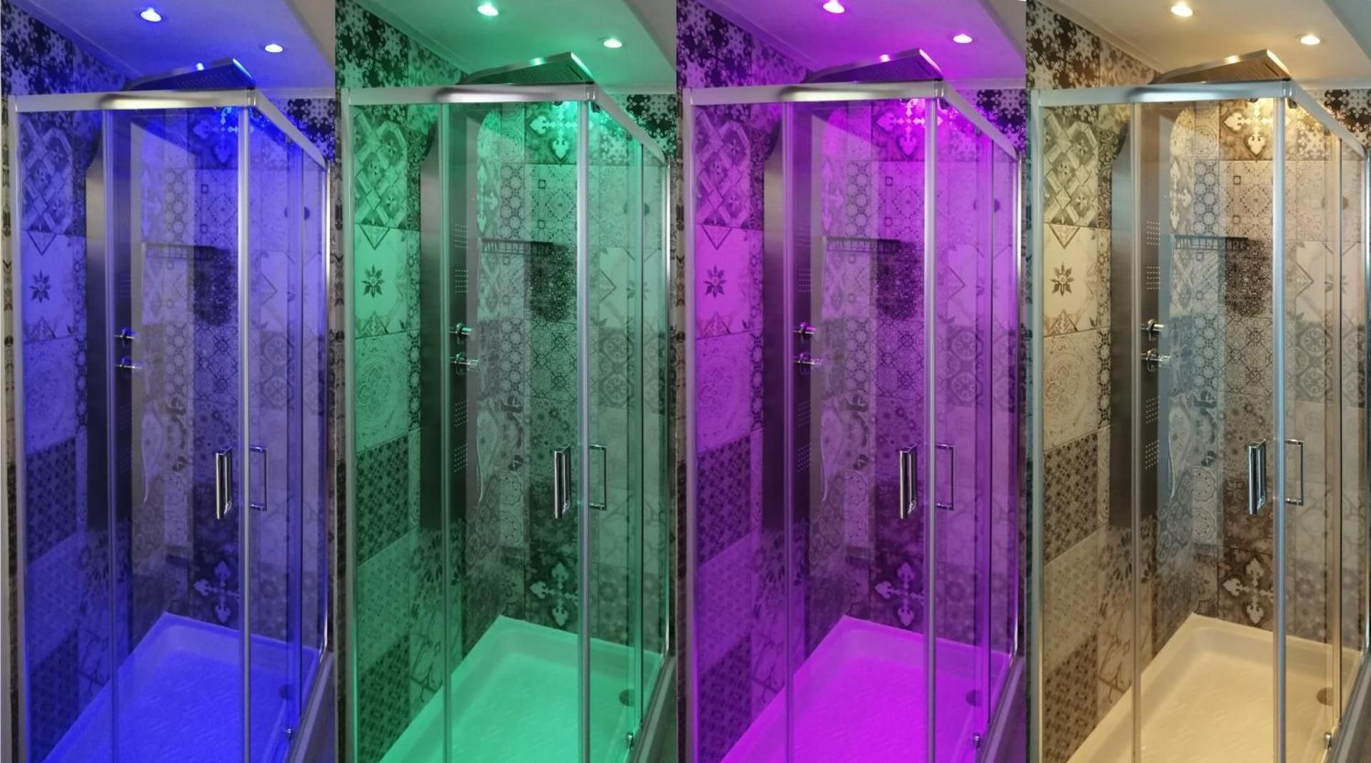 Double Room with Private External Bathroom