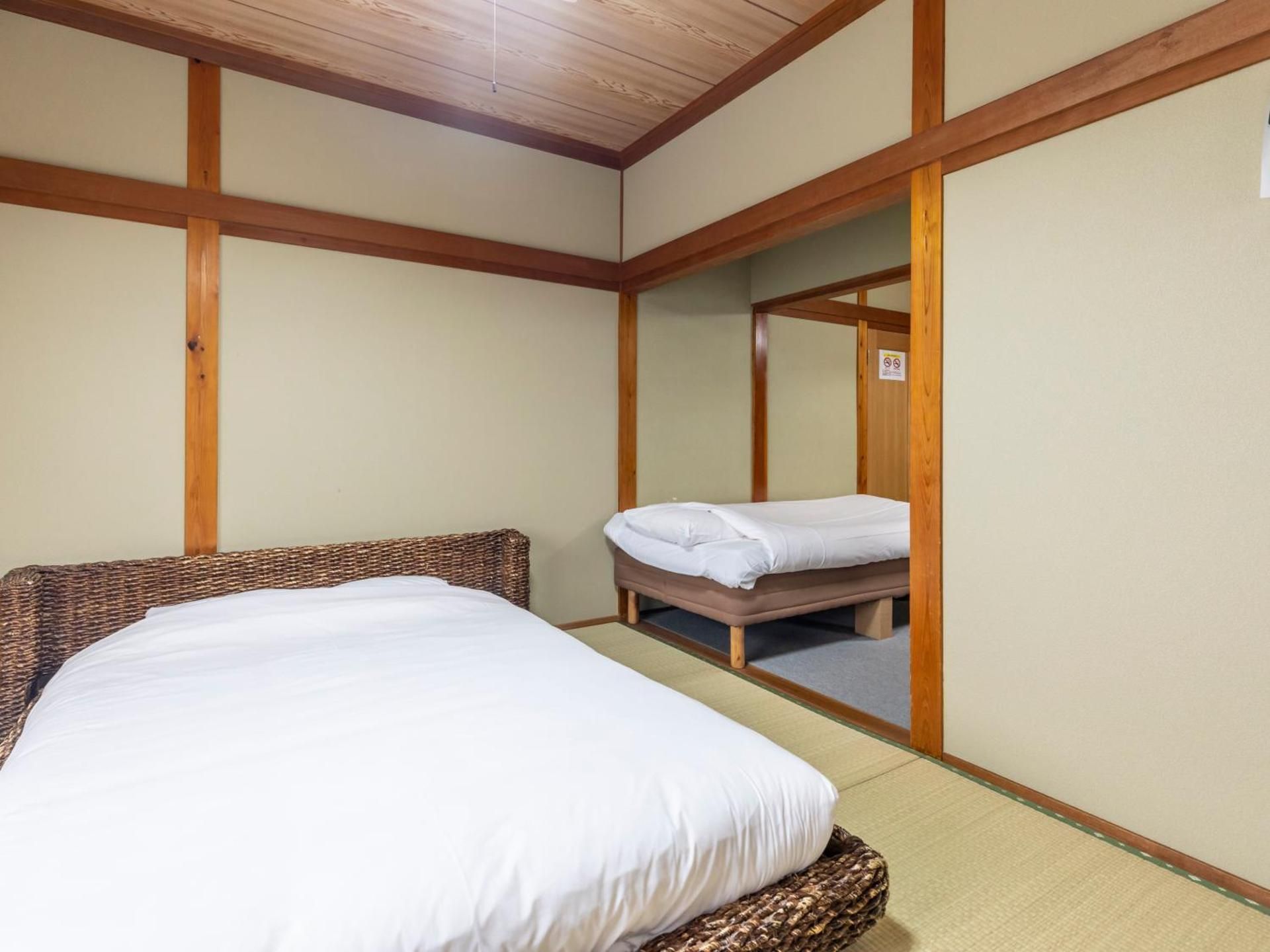 Quadruple Room with Shared Bathroom