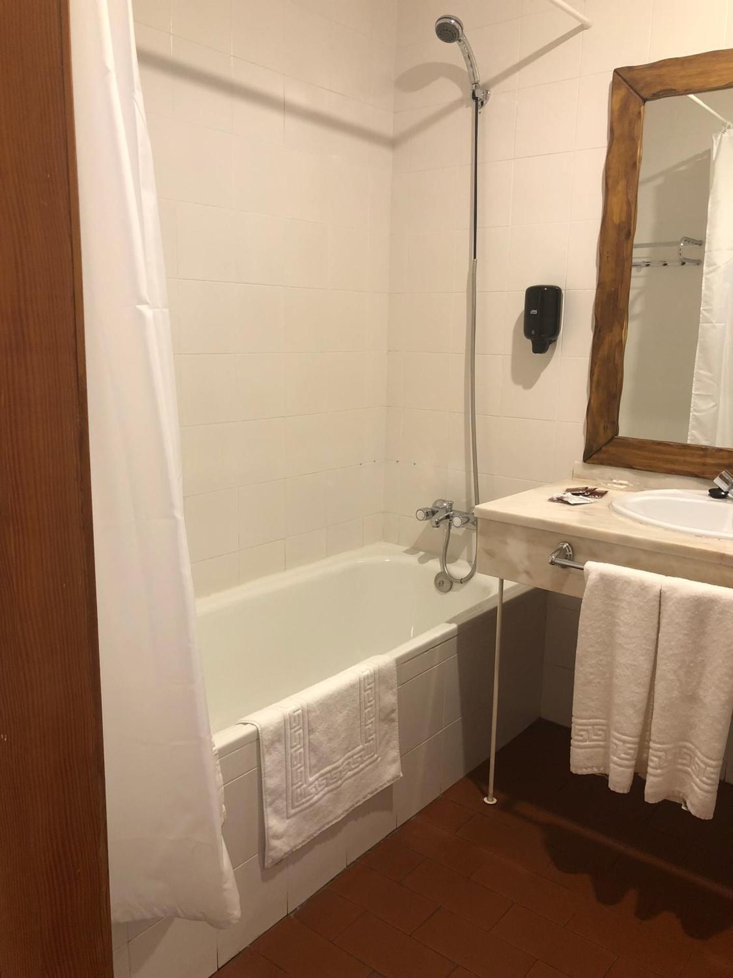 Superior Double or Twin Room with Terrace