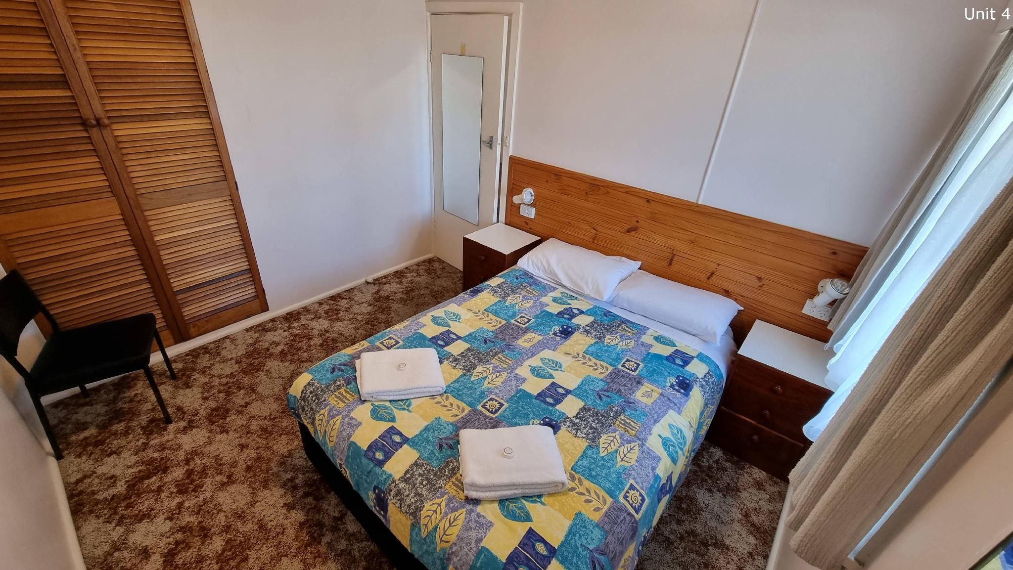 Double Room Economy