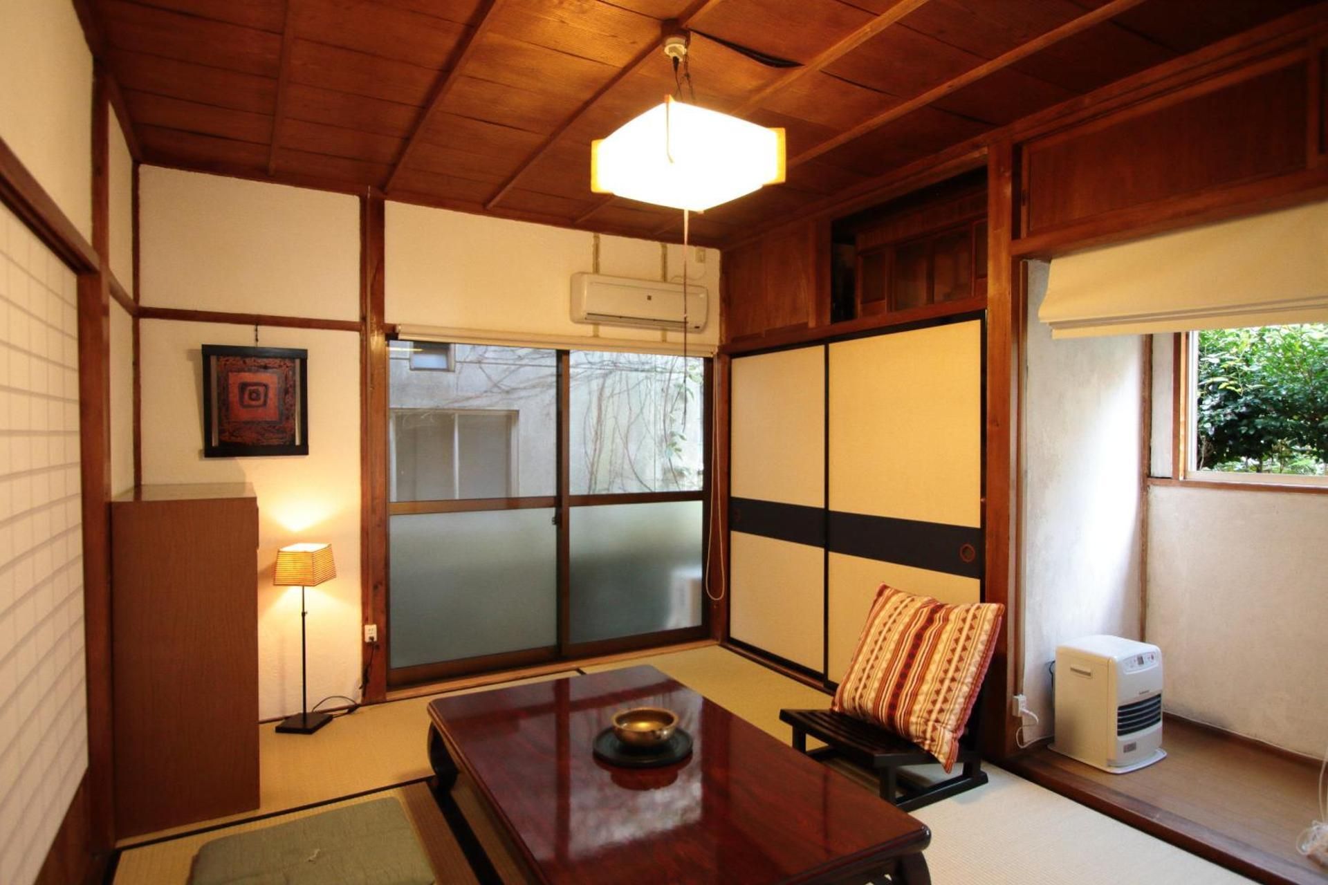 Japanese-Style Room
