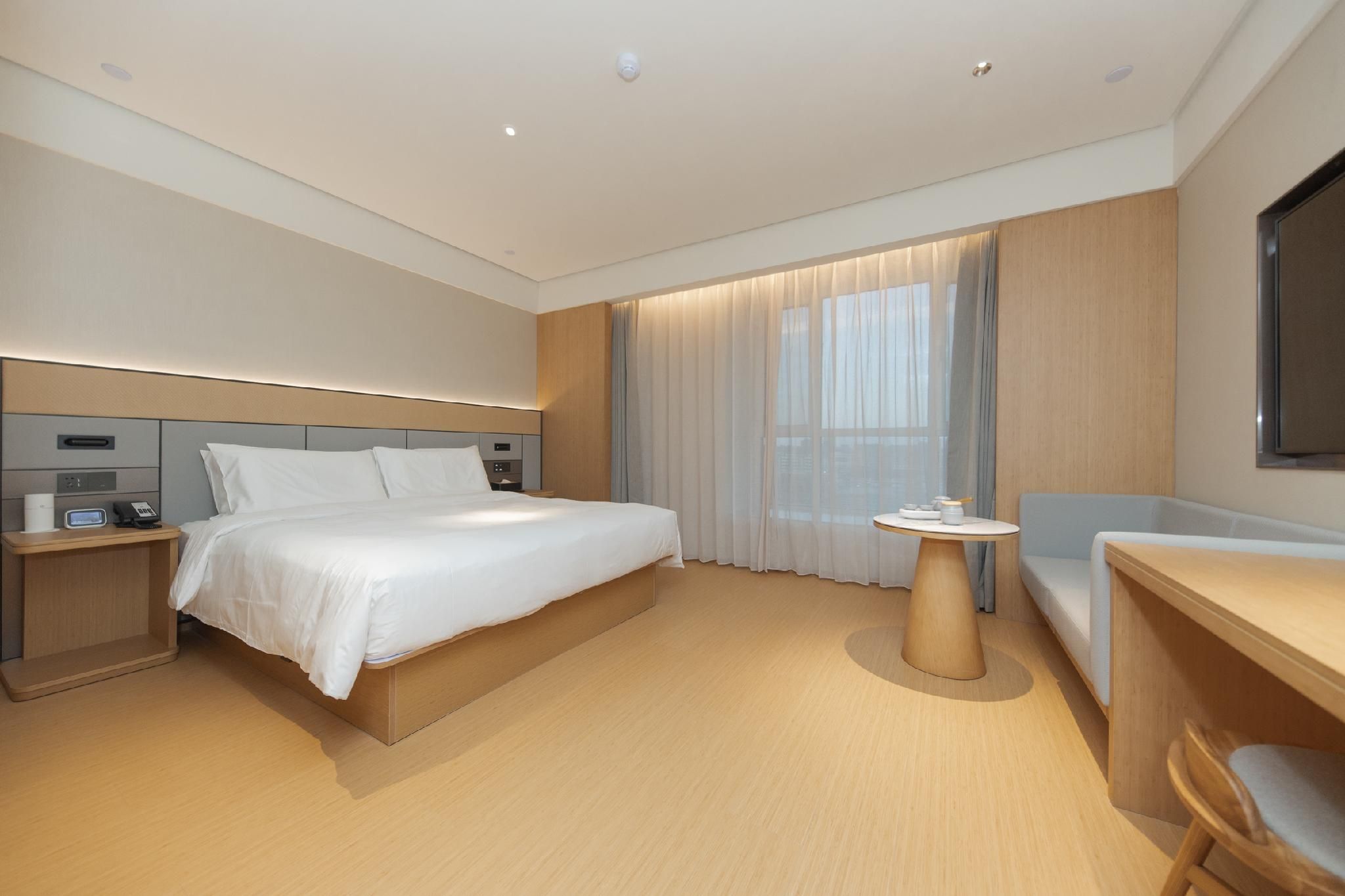 Huazhu - Superior BedRoom