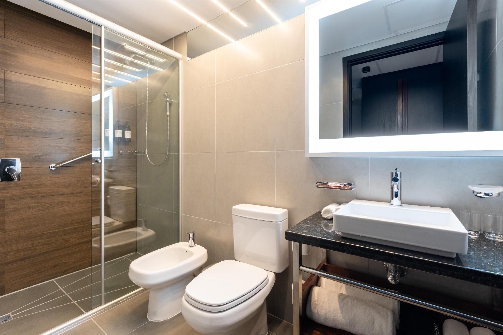 Hilton Garden Inn Asuncion Aviadores del Chaco 2 Twin Beds 3