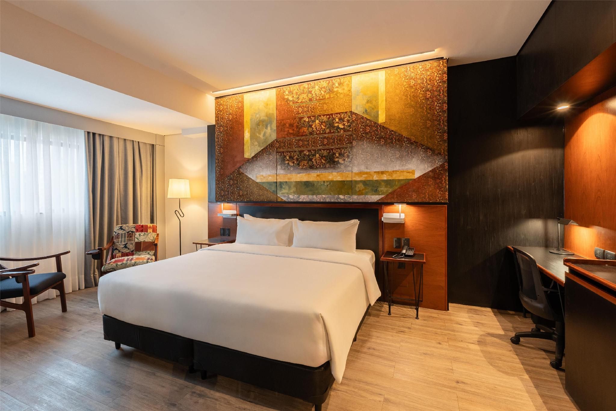 Hilton Garden Inn Asuncion Aviadores del Chaco 1 King Bed Deluxe