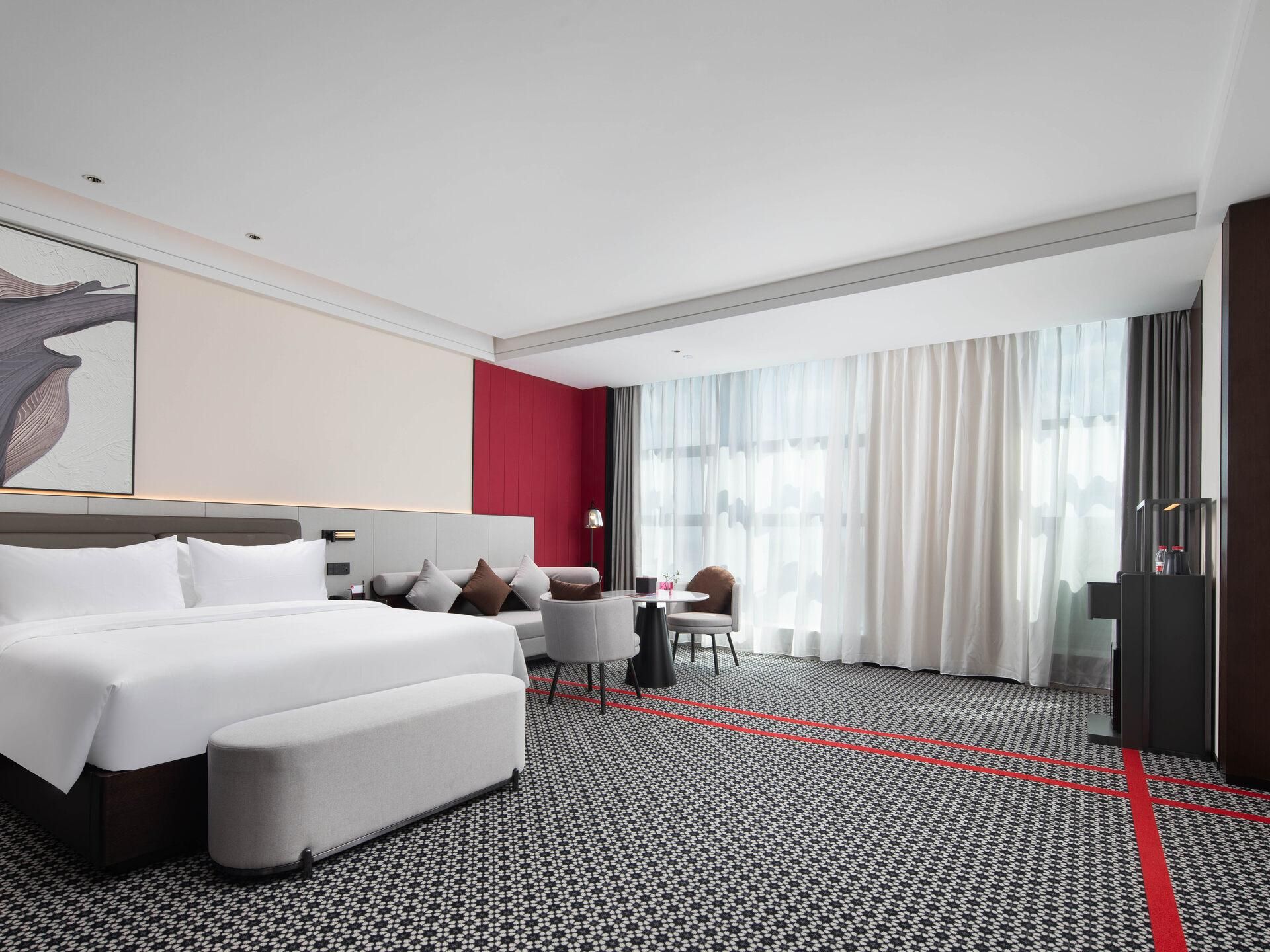 WH - Deluxe Bed Room