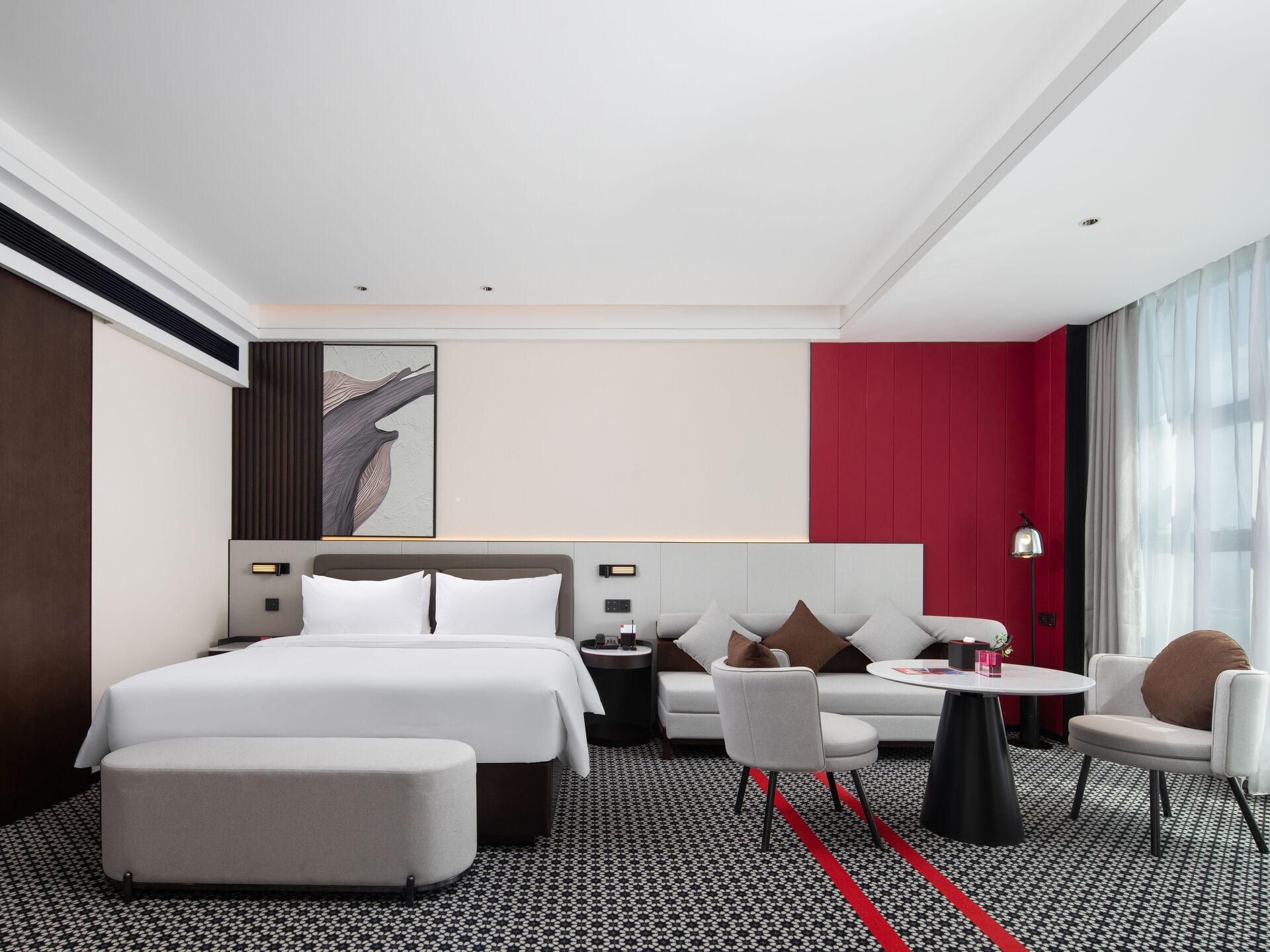 WH - Deluxe Bed Room