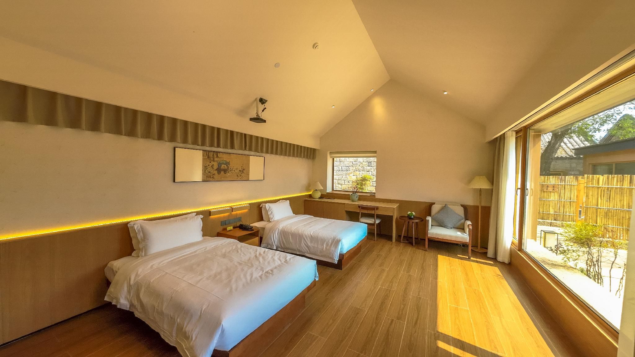 Guest Room - Twin Beds