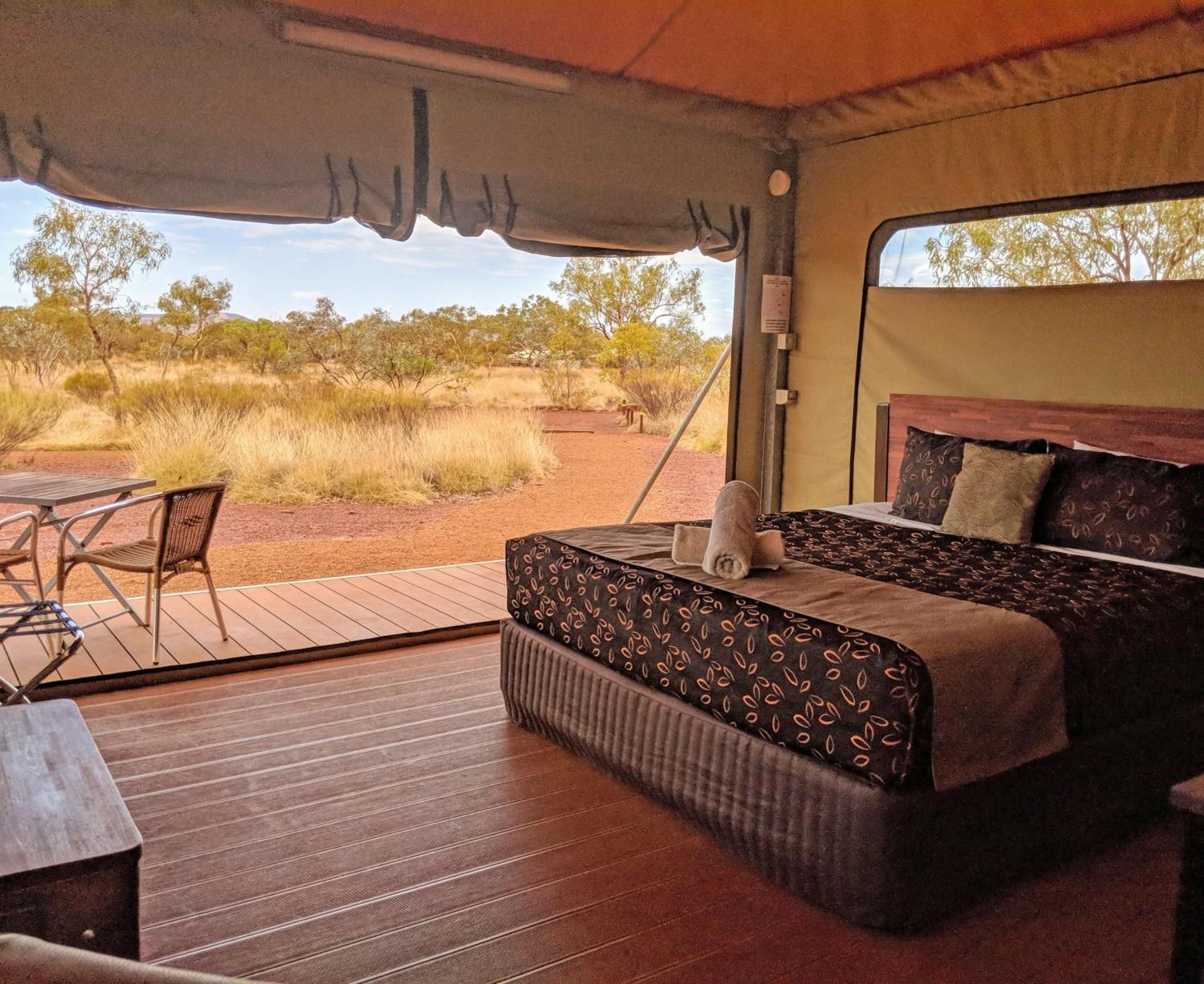 Deluxe Eco King Tent