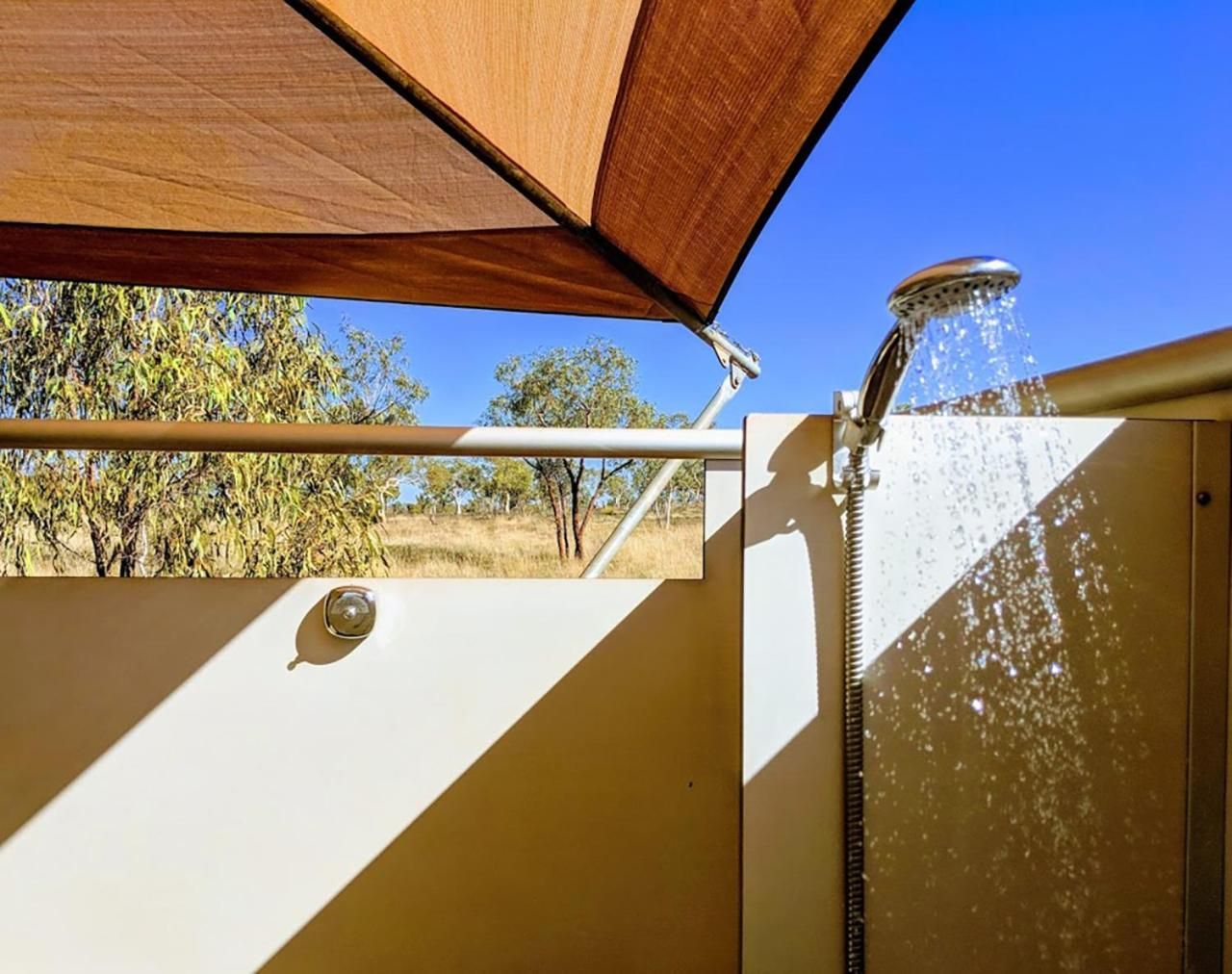 Deluxe Eco Triple or Quadruple Tent