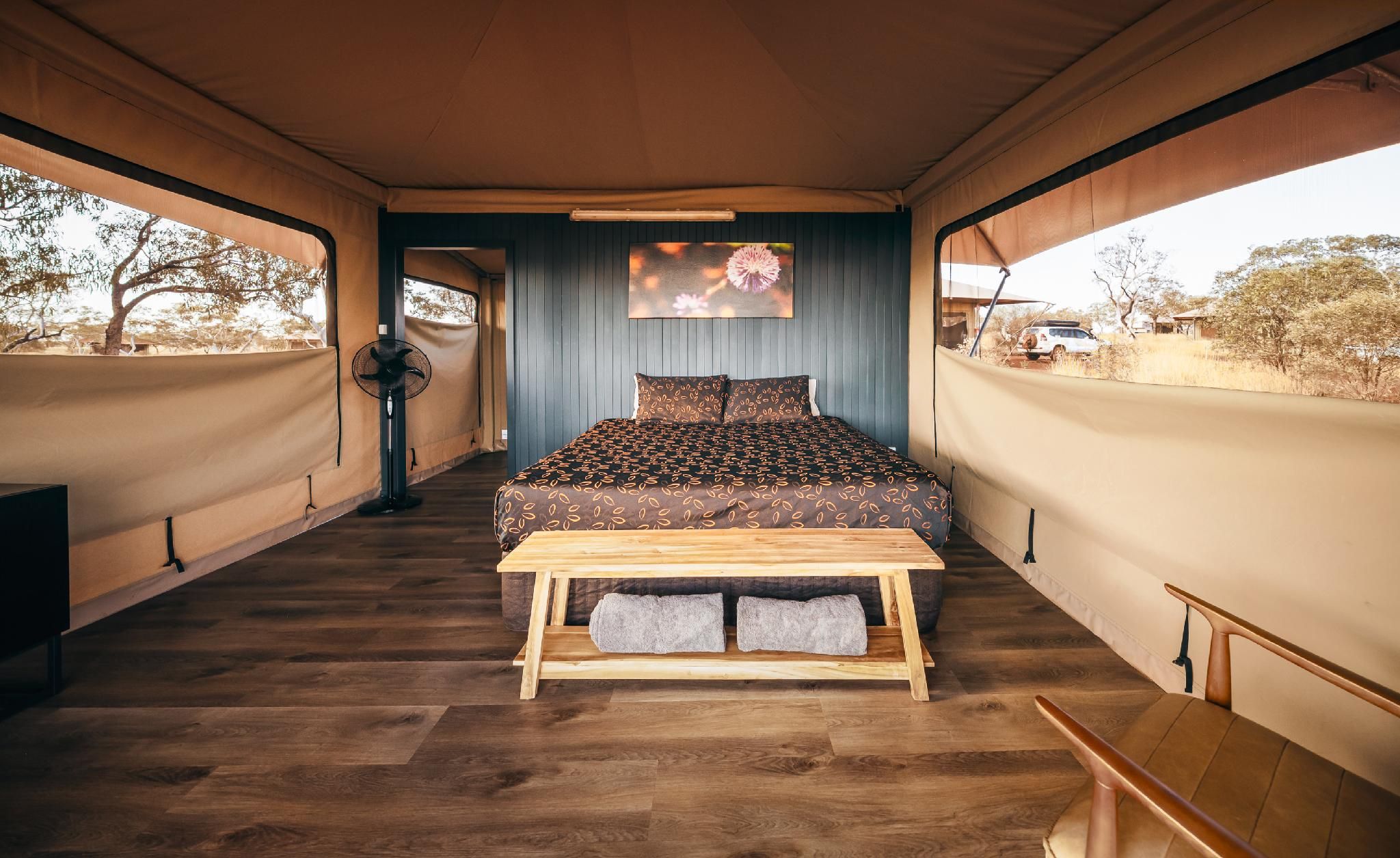 Deluxe Plus Eco Tent