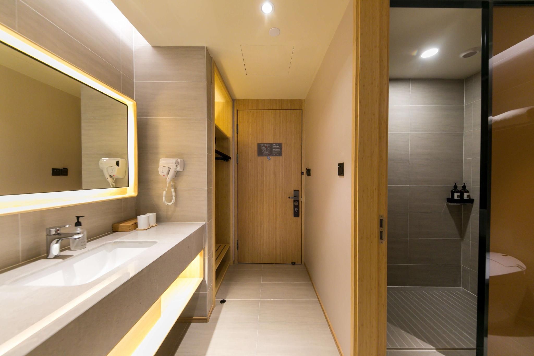 SHUYA Superior Queen Room