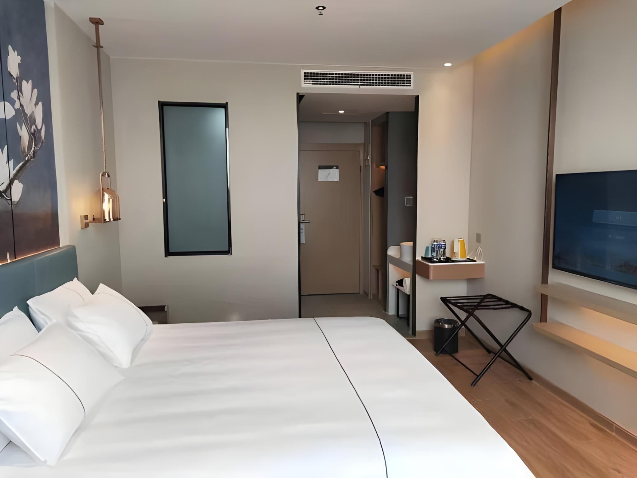 WH - Jingyi Bed Room