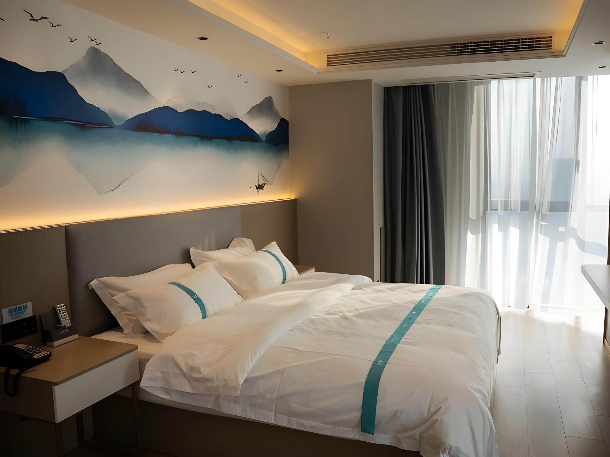Suite with View