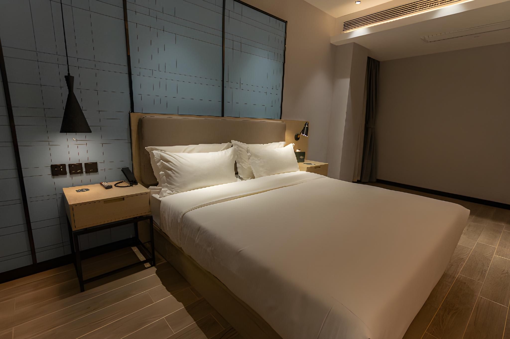 Dossen - Executive Suite