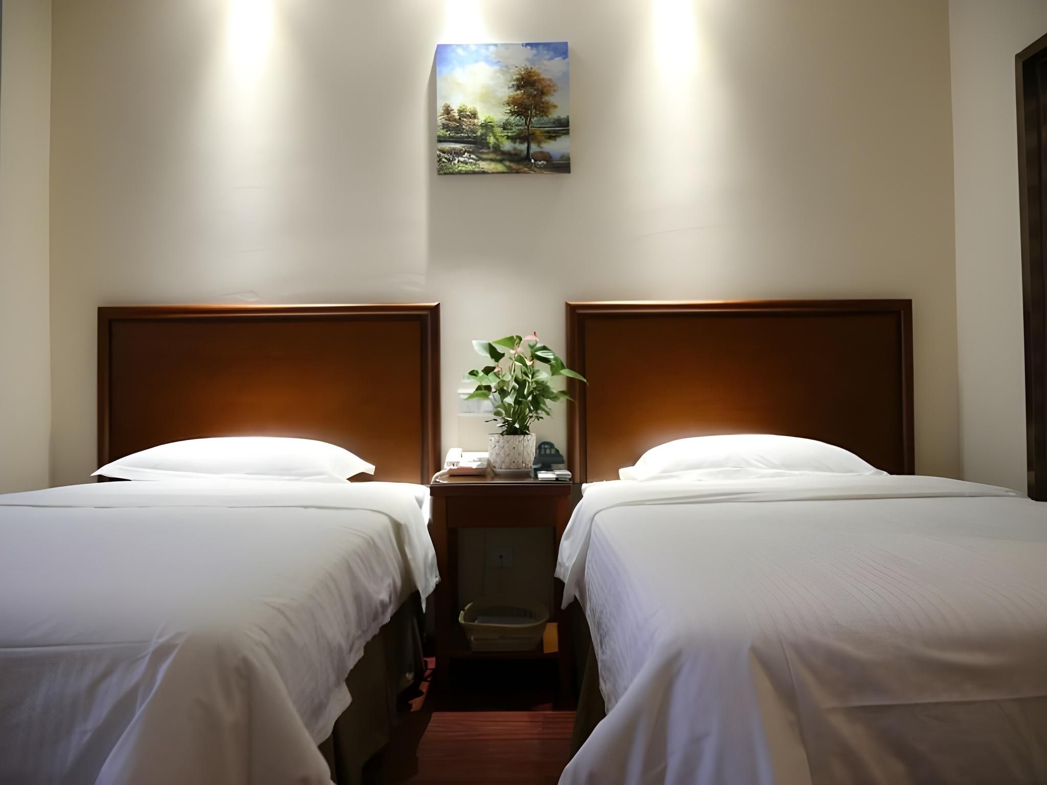 Twin Bussiness Room