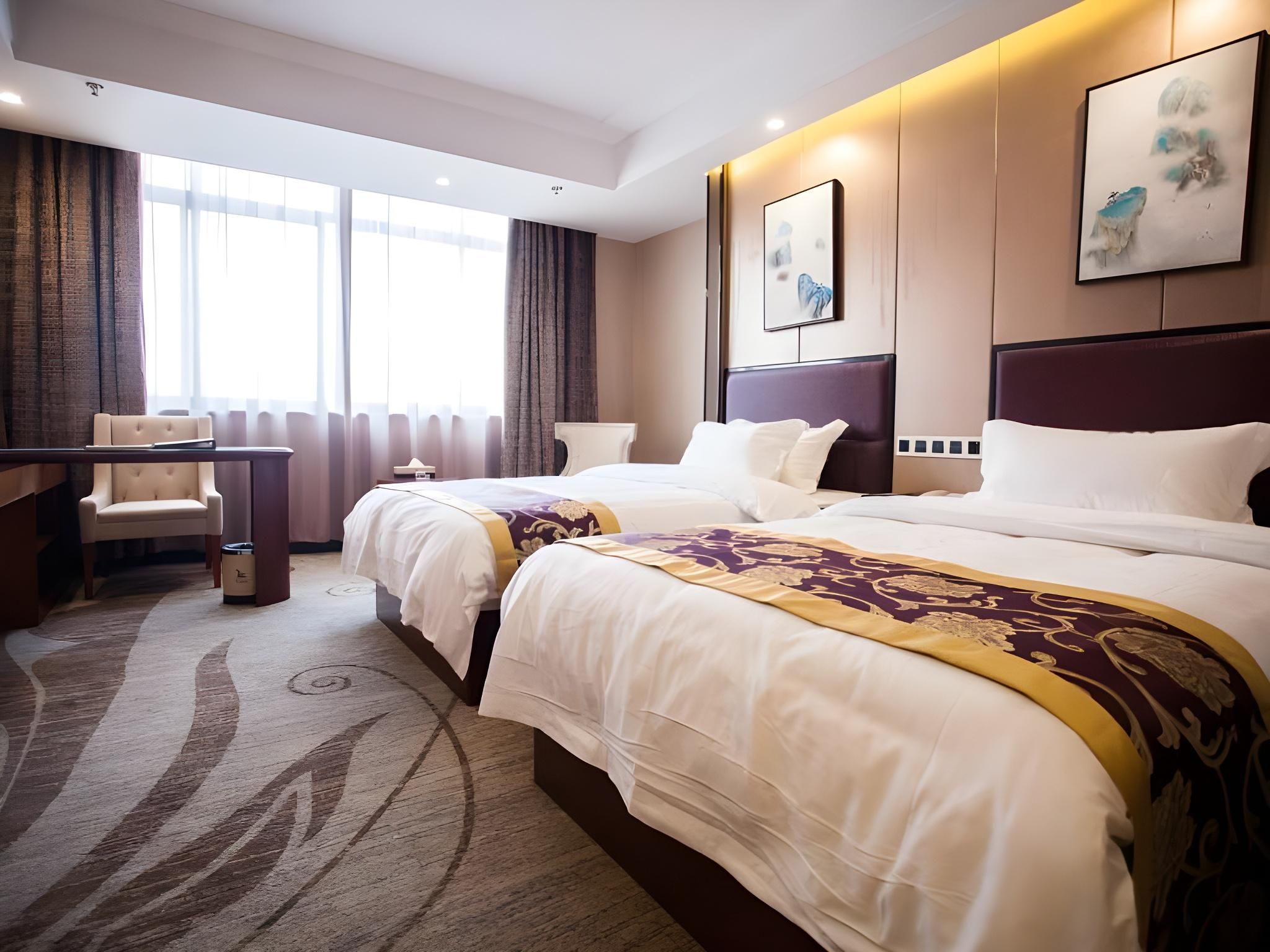 Twin Deluxe Room