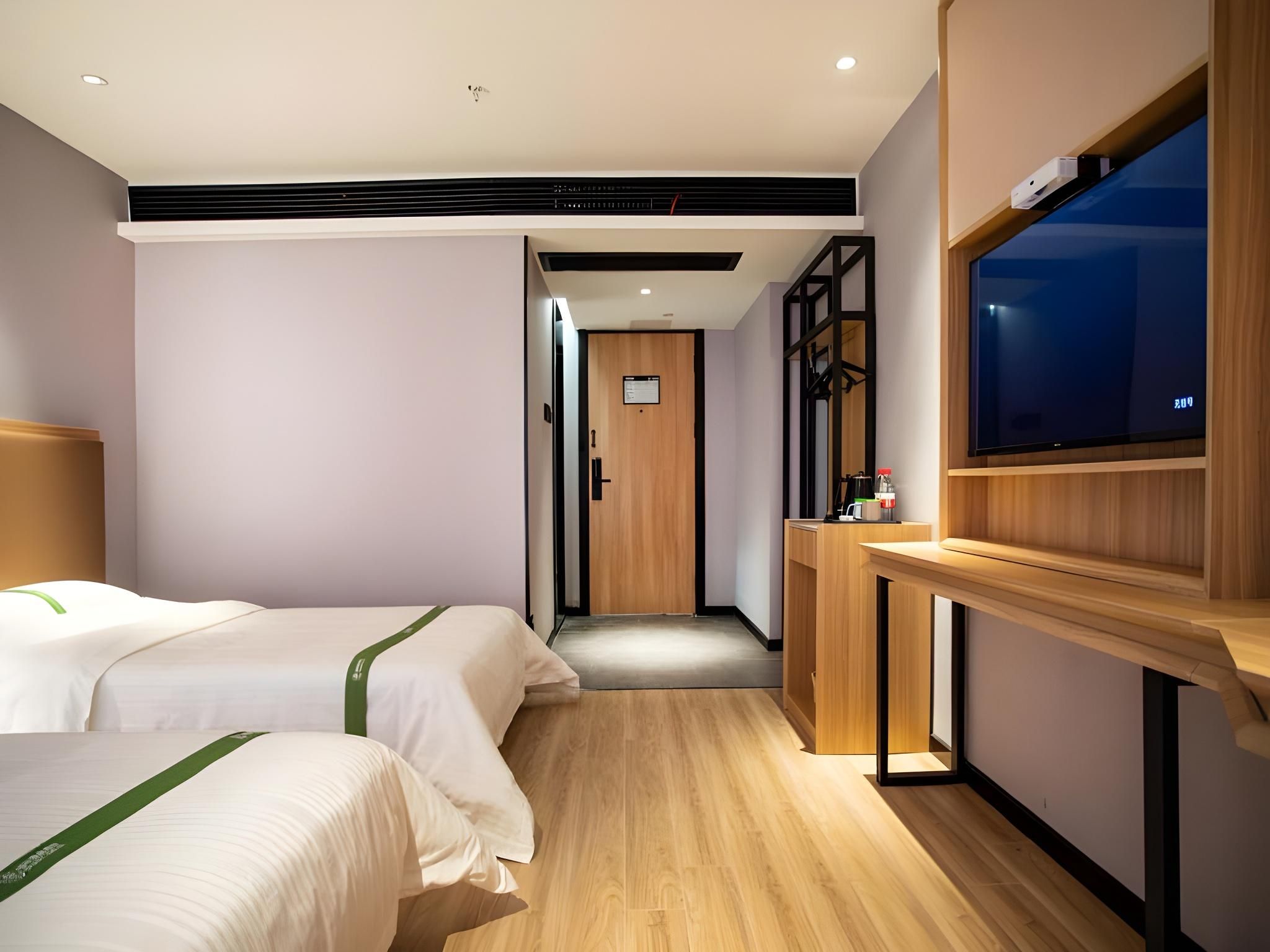 Twin Business Room