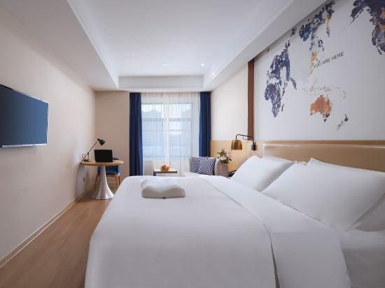 Kyriad KK Suite Room