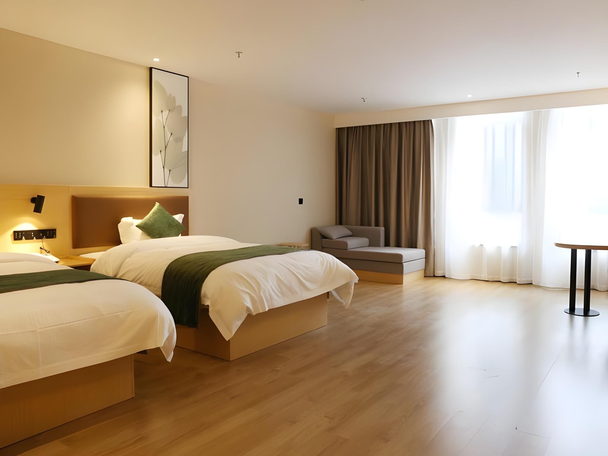 2 Bed Twin Superior Room
