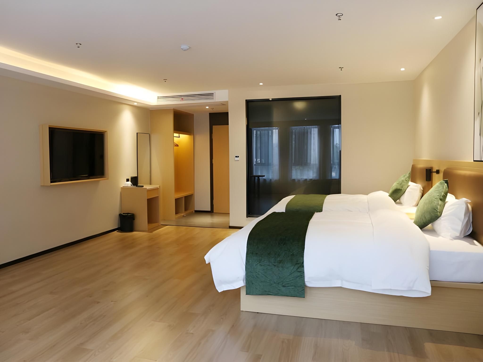 2 Bed Twin Superior Room